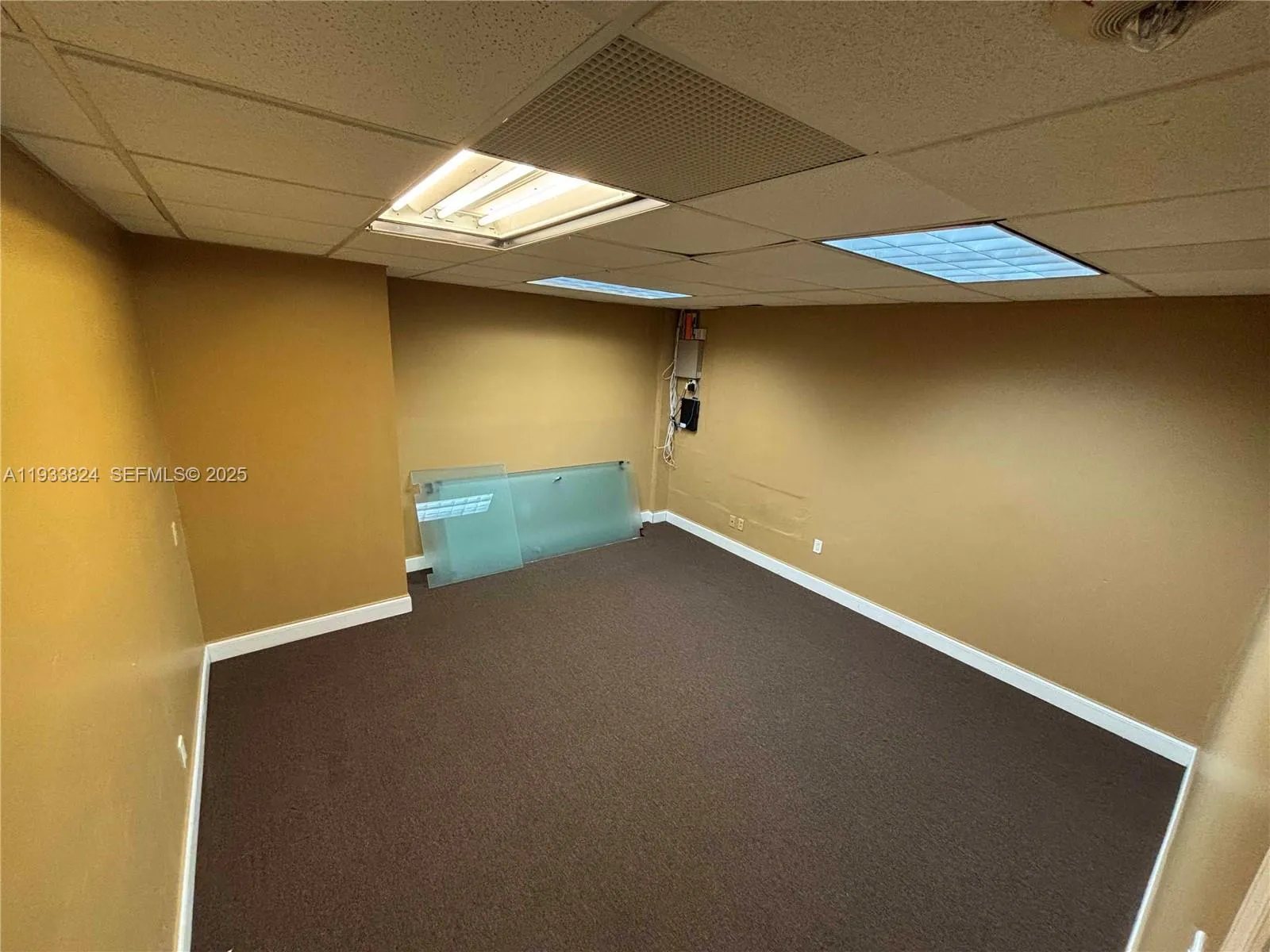 2727 E Oakland Park Blvd 103, Fort Lauderdale, Flo, Fort Lauderdale, Florida 33306, ,Commercial Lease,For Rent,2727 E Oakland Park Blvd 103, Fort Lauderdale, Flo,A11933824