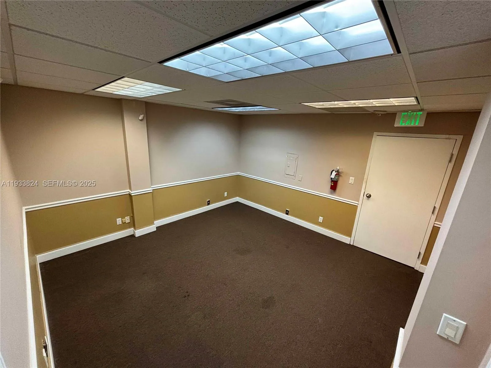 2727 E Oakland Park Blvd 103, Fort Lauderdale, Flo, Fort Lauderdale, Florida 33306, ,Commercial Lease,For Rent,2727 E Oakland Park Blvd 103, Fort Lauderdale, Flo,A11933824