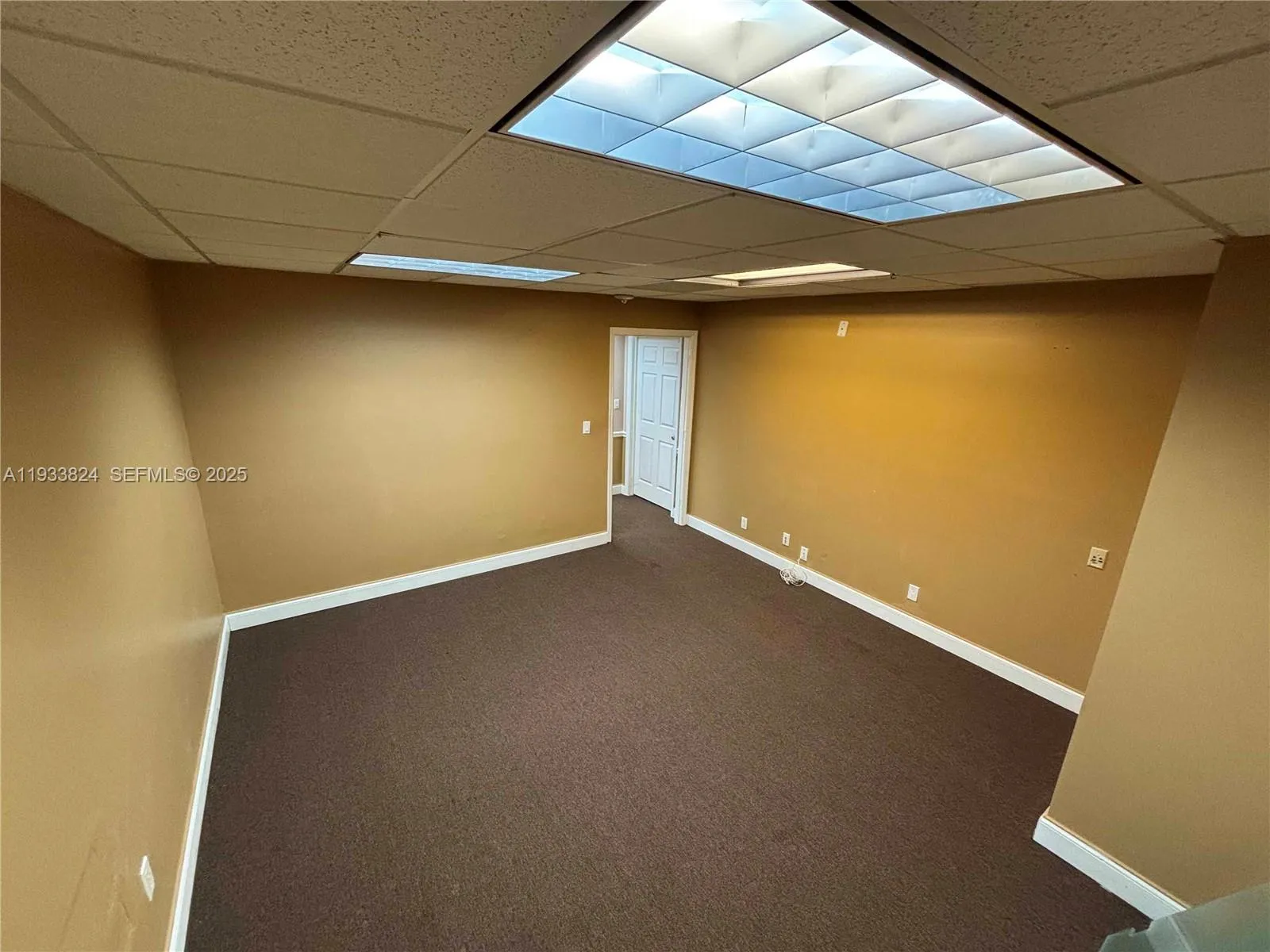 2727 E Oakland Park Blvd 103, Fort Lauderdale, Flo, Fort Lauderdale, Florida 33306, ,Commercial Lease,For Rent,2727 E Oakland Park Blvd 103, Fort Lauderdale, Flo,A11933824
