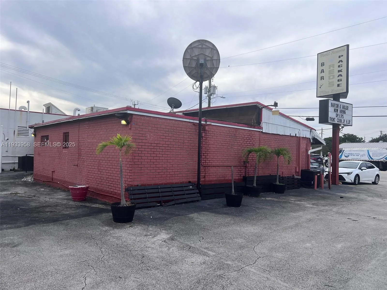 2610 N Dixie Hwy, Wilton Manors, Florida 33334, Wilton Manors, Florida 33334, ,Business Opportunity,For Sale,2610 N Dixie Hwy, Wilton Manors, Florida 33334,A11933958