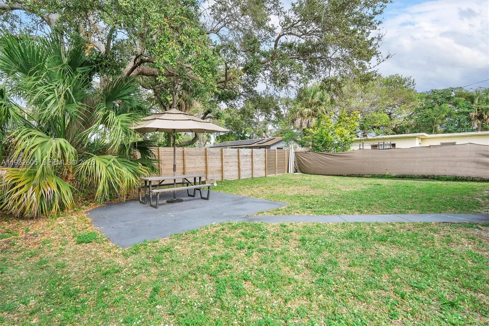 722 Sw 8th St, Hallandale Beach, Florida 33009, Hallandale Beach, Florida 33009, ,Residential Income,For Sale,722 Sw 8th St, Hallandale Beach, Florida 33009,A11932605