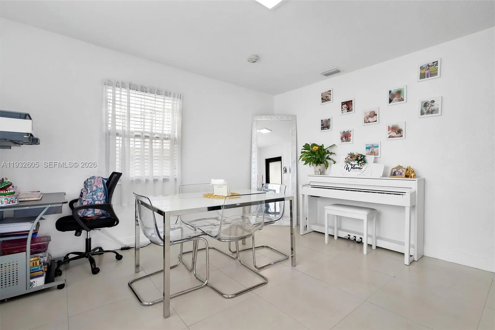 722 Sw 8th St, Hallandale Beach, Florida 33009, Hallandale Beach, Florida 33009, ,Residential Income,For Sale,722 Sw 8th St, Hallandale Beach, Florida 33009,A11932605