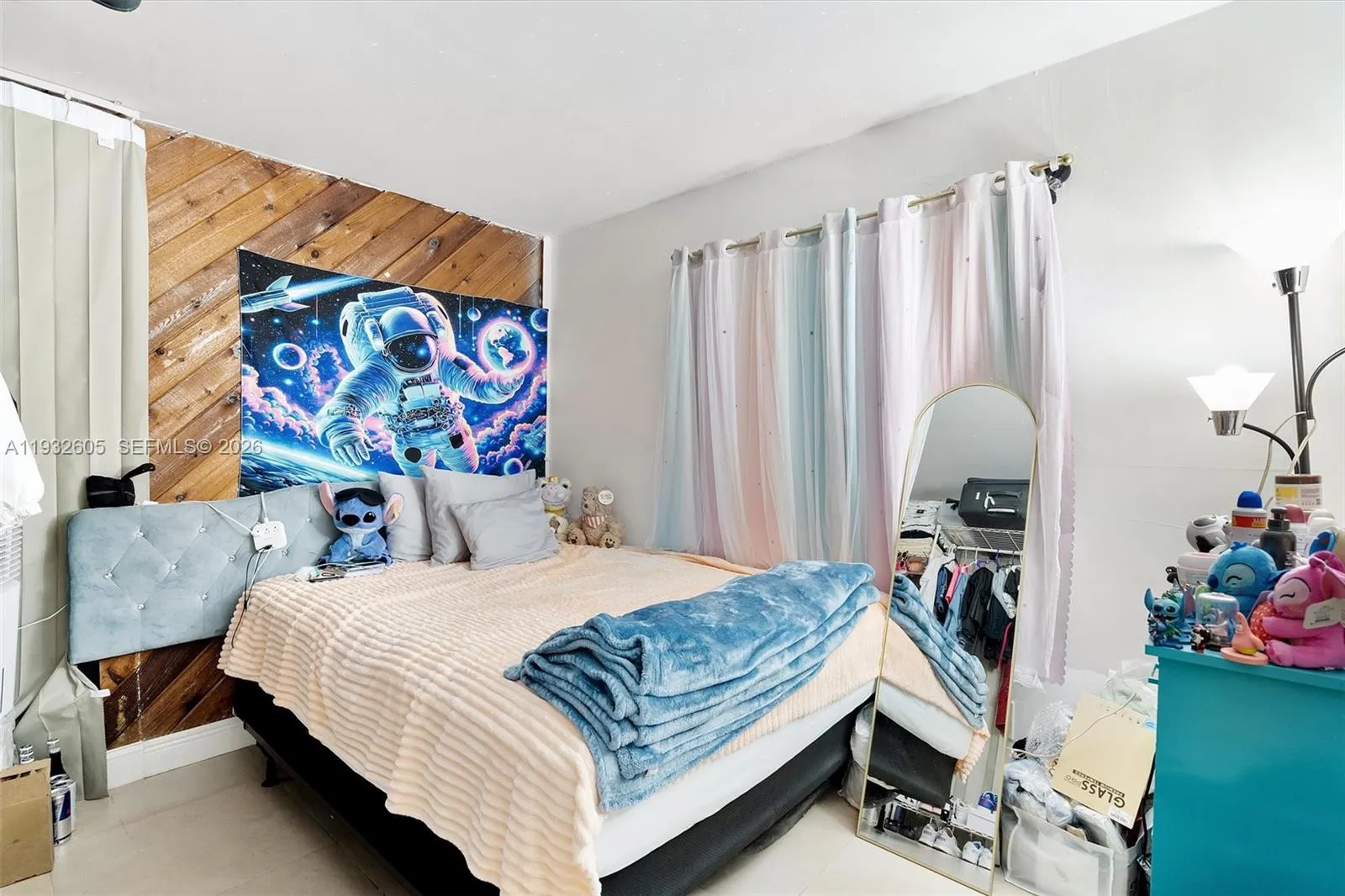 722 Sw 8th St, Hallandale Beach, Florida 33009, Hallandale Beach, Florida 33009, ,Residential Income,For Sale,722 Sw 8th St, Hallandale Beach, Florida 33009,A11932605