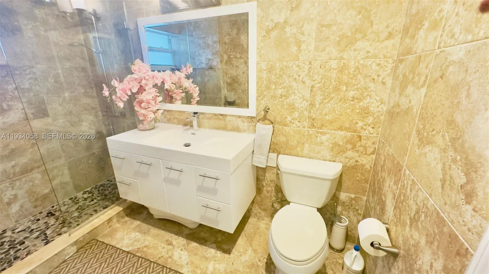 329 Se 3rd St 502s, Hallandale Beach, Florida 3300, Hallandale Beach, Florida 33009, 2 Bedrooms Bedrooms, ,2 BathroomsBathrooms,Residential Lease,For Rent,329 Se 3rd St 502s, Hallandale Beach, Florida 3300,A11934058