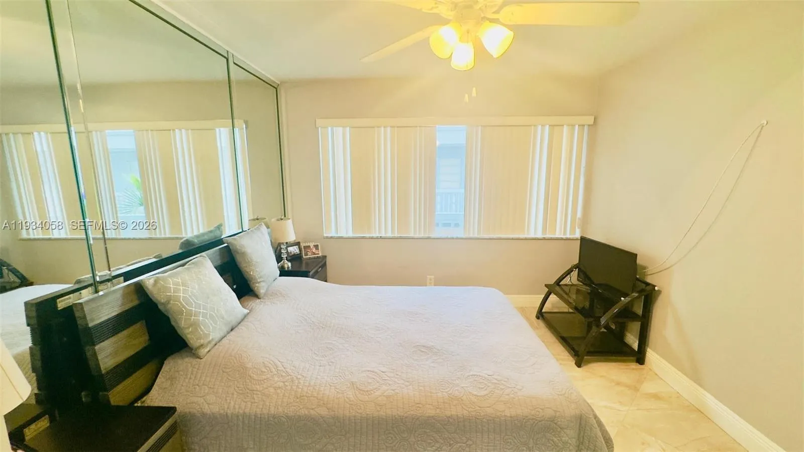 329 Se 3rd St 502s, Hallandale Beach, Florida 3300, Hallandale Beach, Florida 33009, 2 Bedrooms Bedrooms, ,2 BathroomsBathrooms,Residential Lease,For Rent,329 Se 3rd St 502s, Hallandale Beach, Florida 3300,A11934058