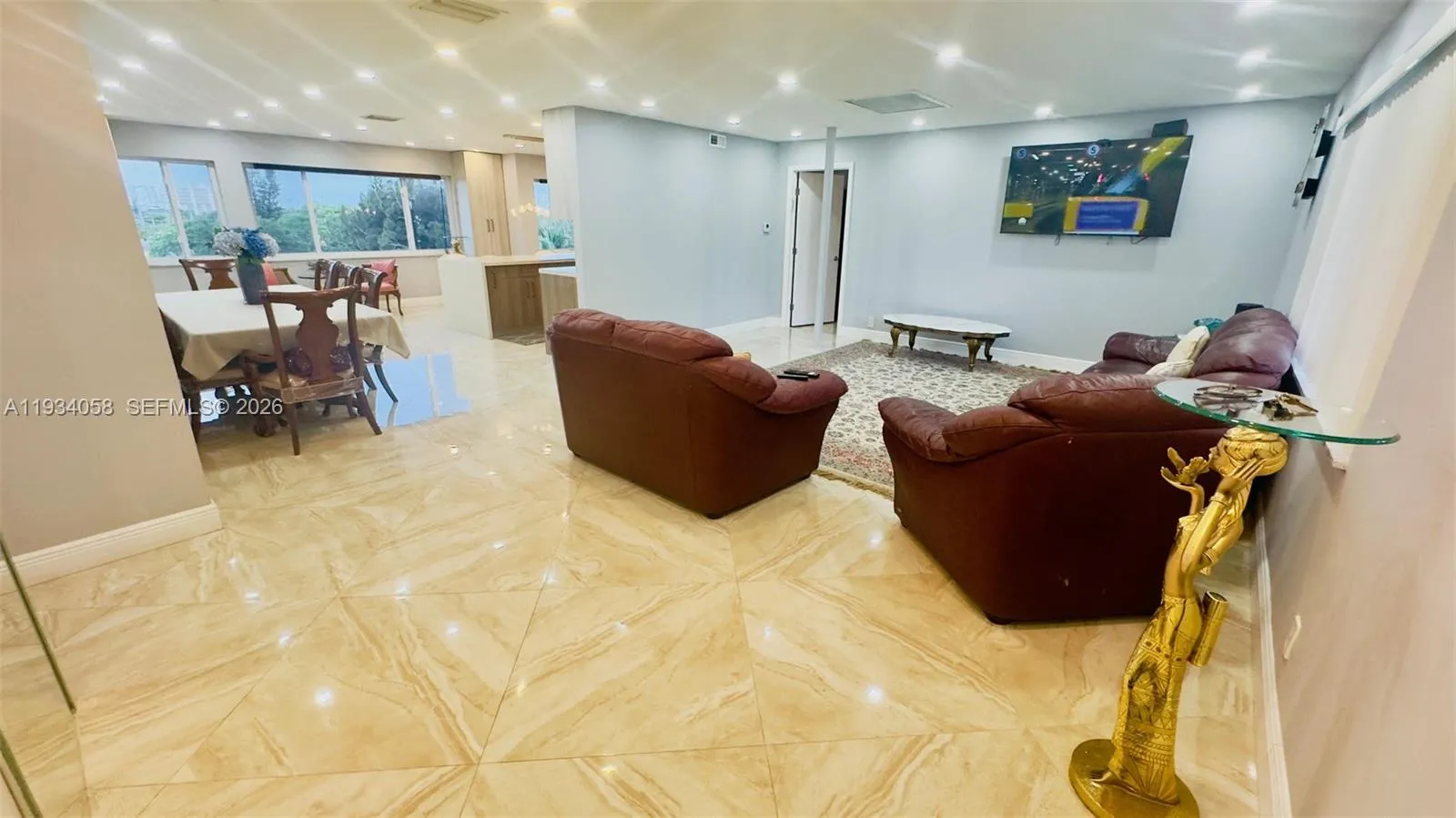 329 Se 3rd St 502s, Hallandale Beach, Florida 3300, Hallandale Beach, Florida 33009, 2 Bedrooms Bedrooms, ,2 BathroomsBathrooms,Residential Lease,For Rent,329 Se 3rd St 502s, Hallandale Beach, Florida 3300,A11934058