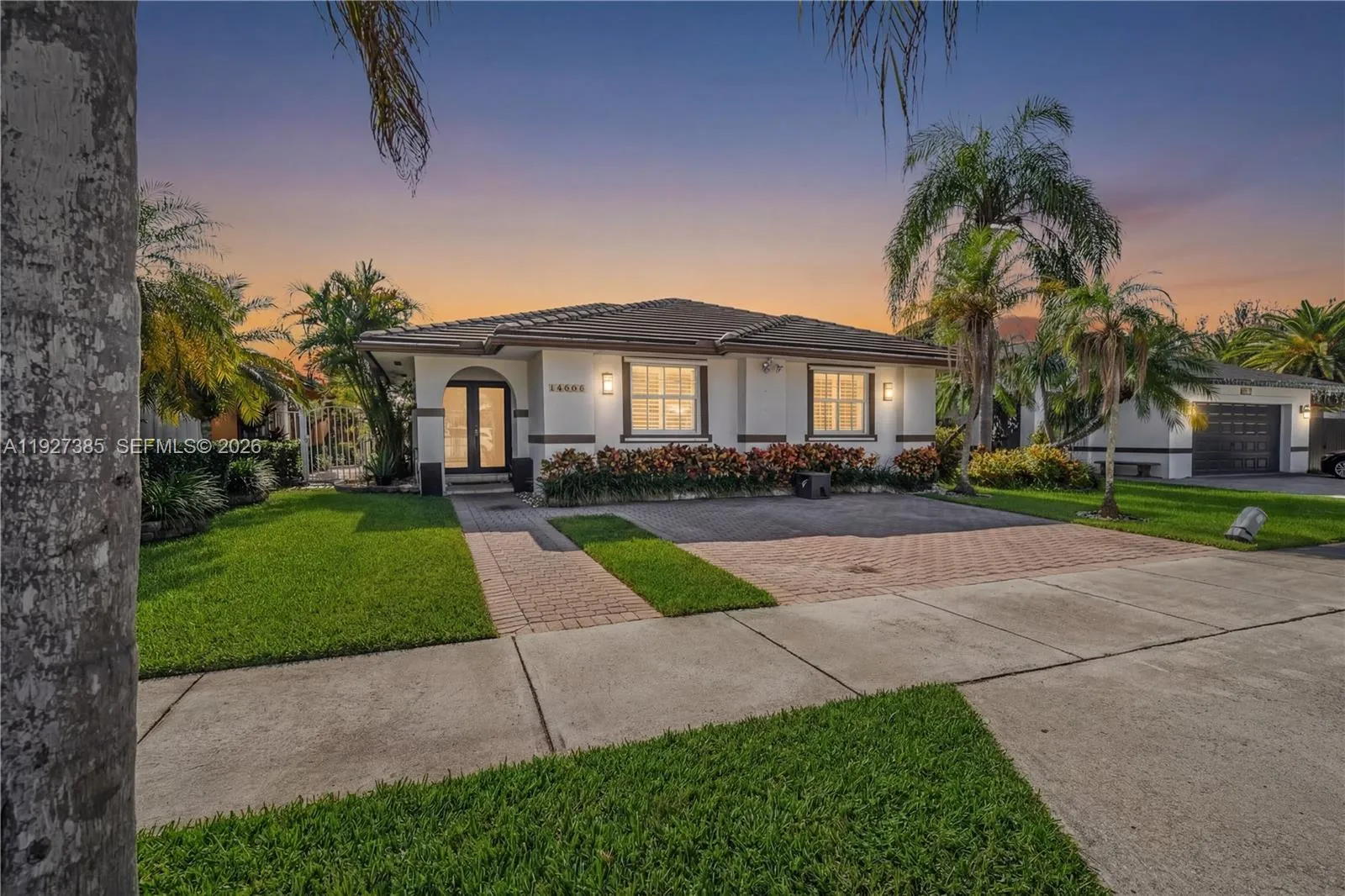 14666 Sw 113th St, Miami, Florida 33186, Miami, Florida 33186, 3 Bedrooms Bedrooms, ,2 BathroomsBathrooms,Residential,For Sale,14666 Sw 113th St, Miami, Florida 33186,A11927385