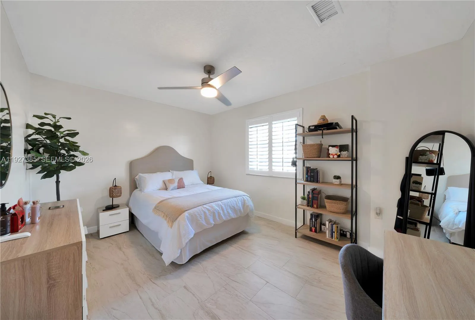 14666 Sw 113th St, Miami, Florida 33186, Miami, Florida 33186, 3 Bedrooms Bedrooms, ,2 BathroomsBathrooms,Residential,For Sale,14666 Sw 113th St, Miami, Florida 33186,A11927385