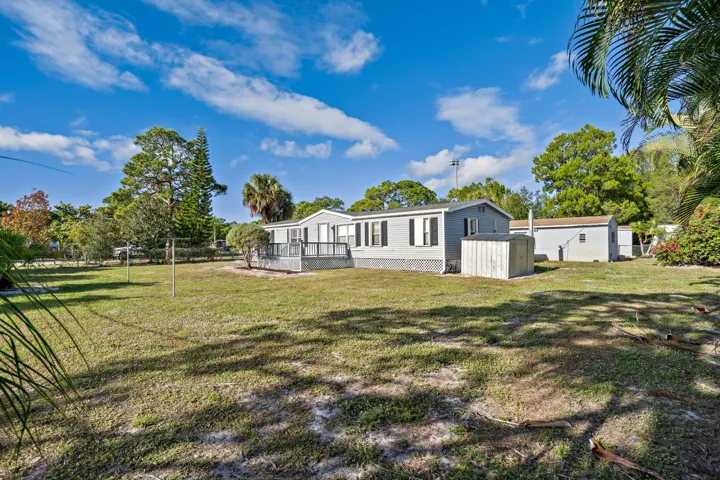 7990-129th-Pl-HigMedia-037