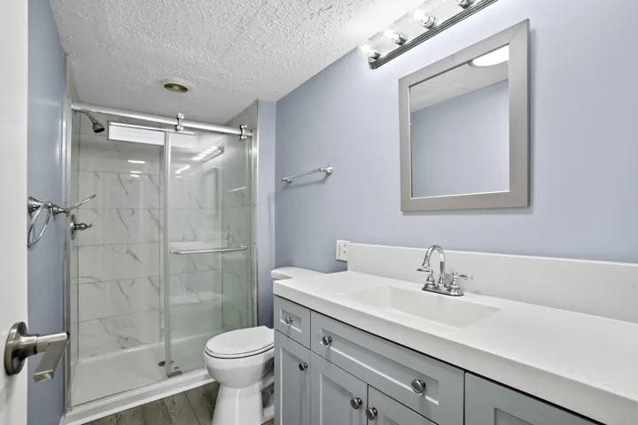 7990-129th-Pl-HigMedia-028