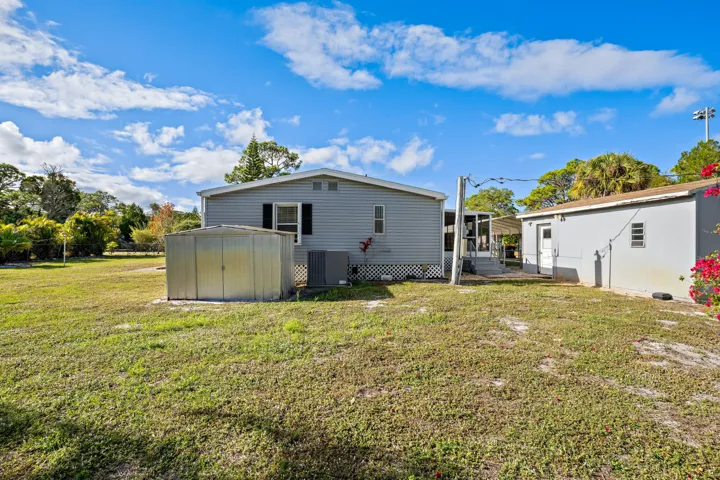 7990-129th-Pl-HigMedia-036