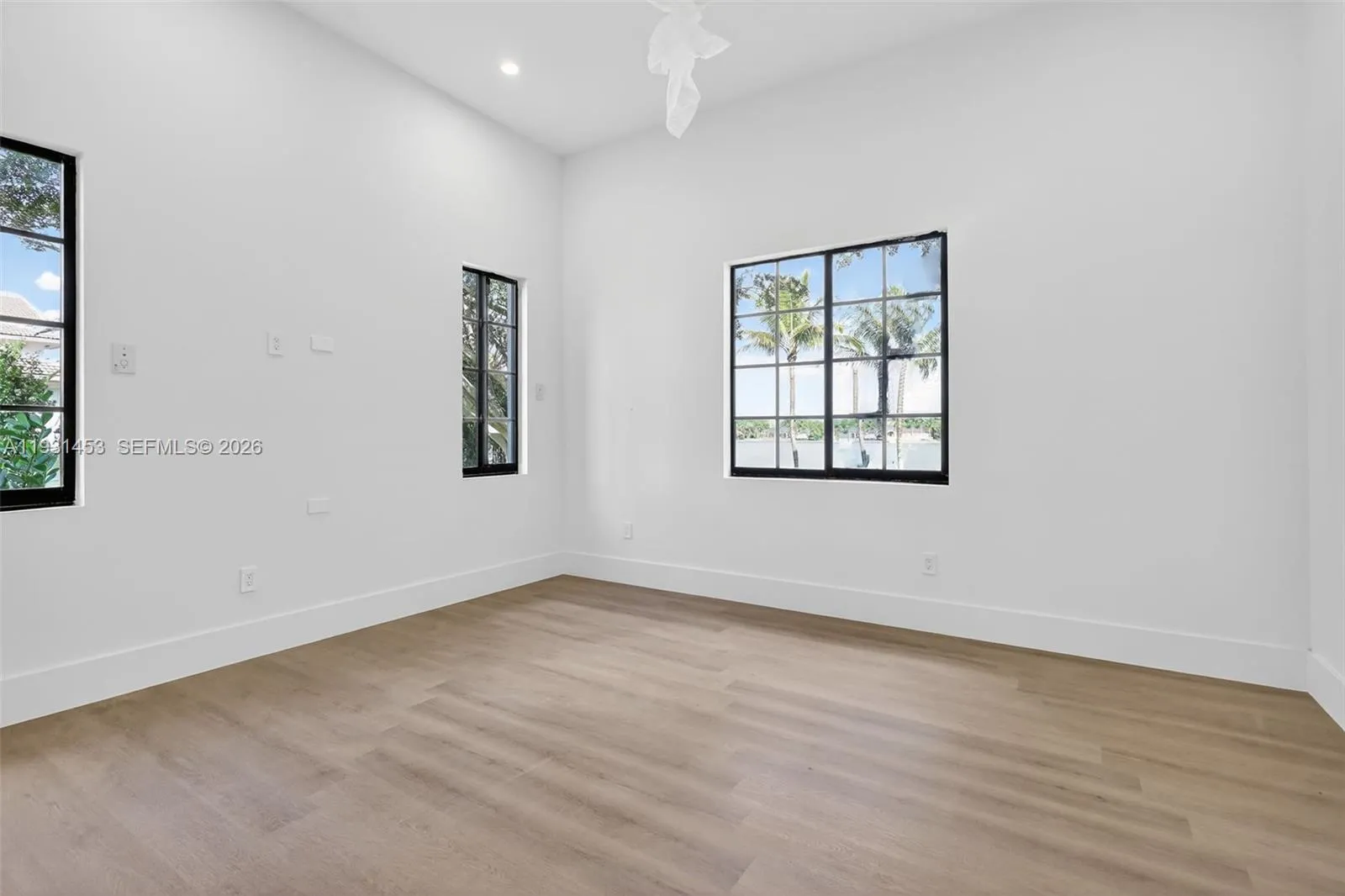 14891 Sw 20th St, Davie, Florida 33326, Davie, Florida 33326, 6 Bedrooms Bedrooms, ,7 BathroomsBathrooms,Residential,For Sale,14891 Sw 20th St, Davie, Florida 33326,A11931453