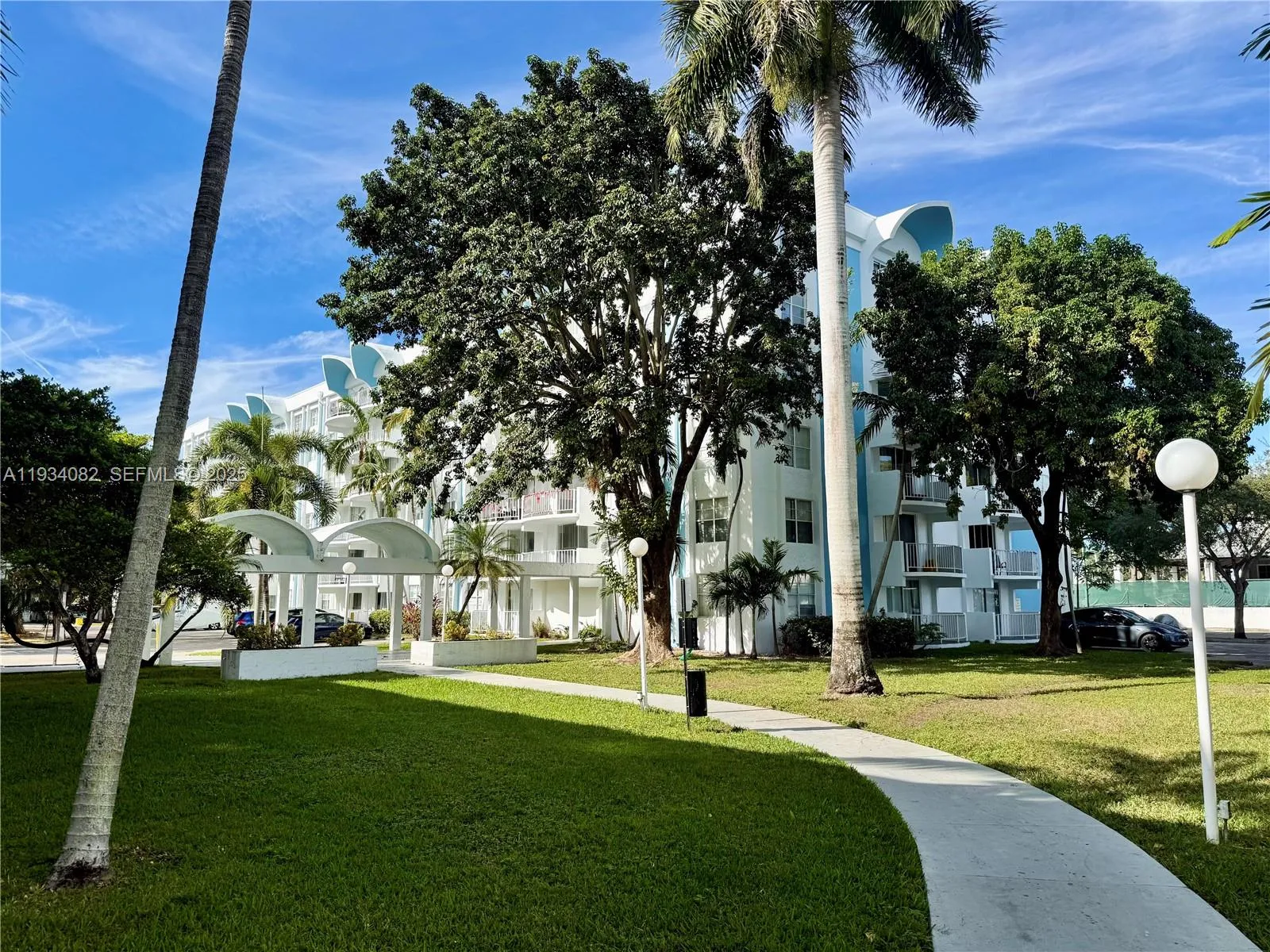 492 Nw 165th St Rd C-312, Miami, Florida 33169, Miami, Florida 33169, 2 Bedrooms Bedrooms, ,2 BathroomsBathrooms,Residential Lease,For Rent,492 Nw 165th St Rd C-312, Miami, Florida 33169,A11934082
