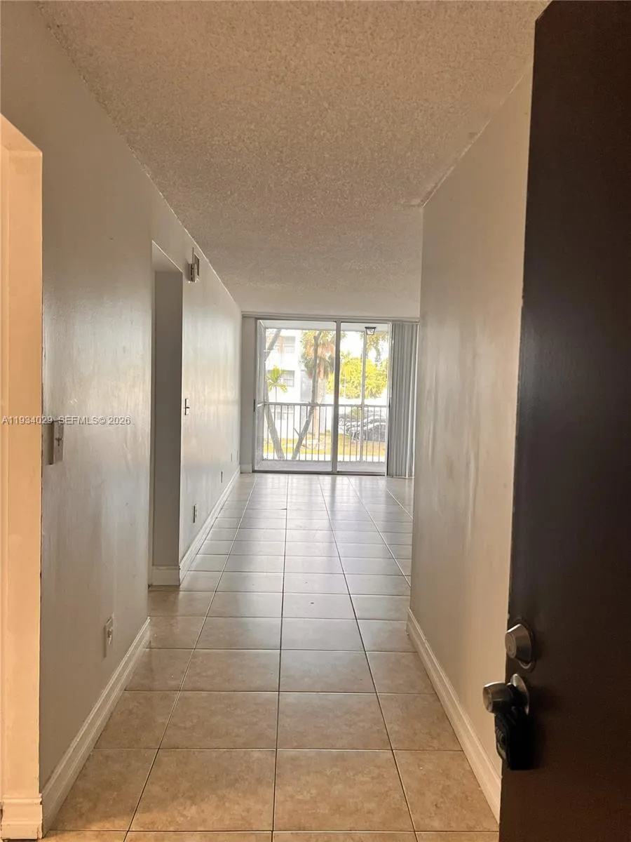 700 Nw 214th St 219, Miami Gardens, Florida 33169, Miami Gardens, Florida 33169, 3 Bedrooms Bedrooms, ,2 BathroomsBathrooms,Residential Lease,For Rent,700 Nw 214th St 219, Miami Gardens, Florida 33169,A11934029