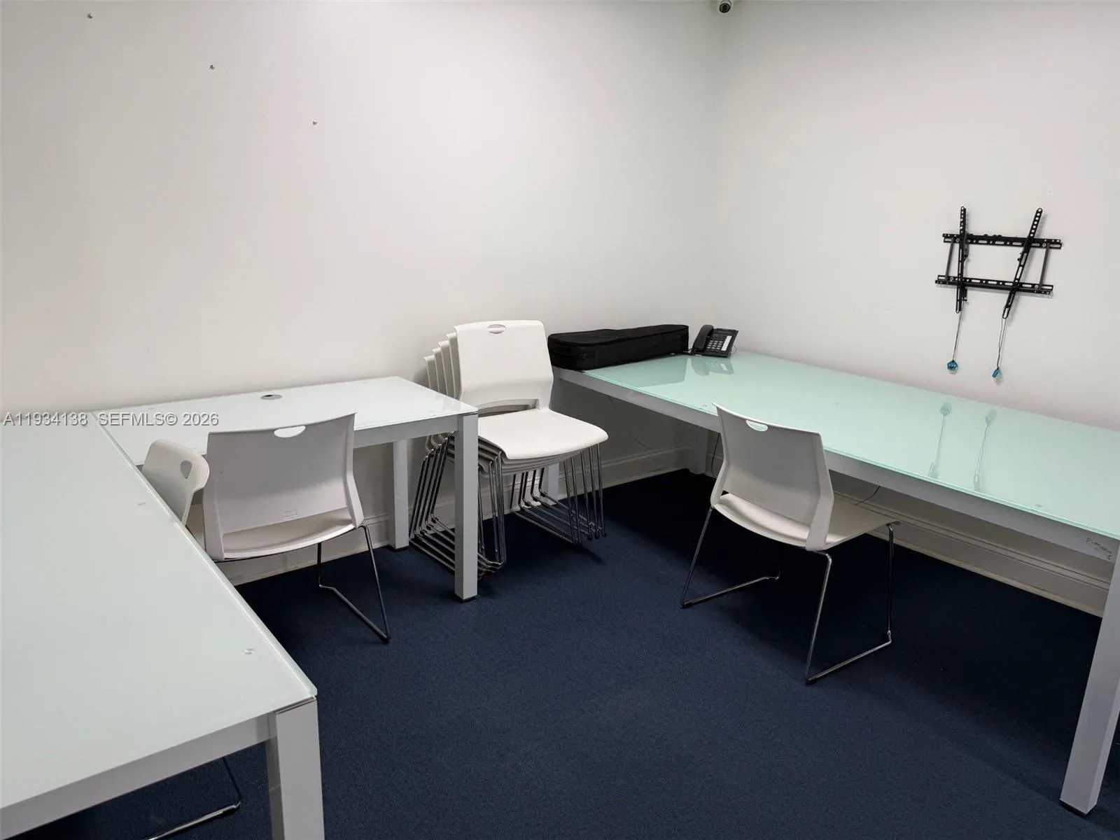 5465 Nw 36th St, Miami Springs, Florida 33166, Miami Springs, Florida 33166, ,Commercial Lease,For Rent,5465 Nw 36th St, Miami Springs, Florida 33166,A11934138