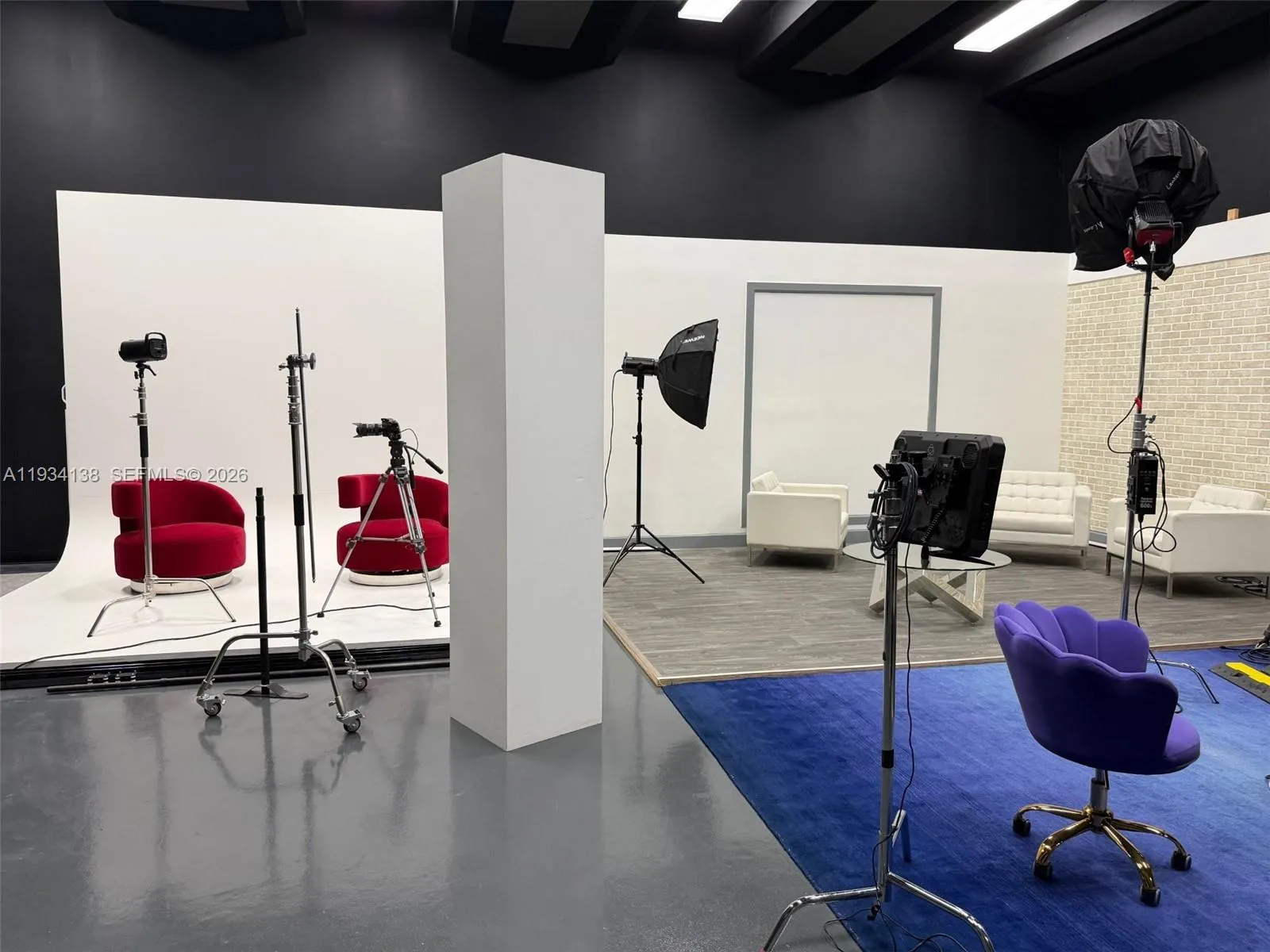 5465 Nw 36th St, Miami Springs, Florida 33166, Miami Springs, Florida 33166, ,Commercial Lease,For Rent,5465 Nw 36th St, Miami Springs, Florida 33166,A11934138