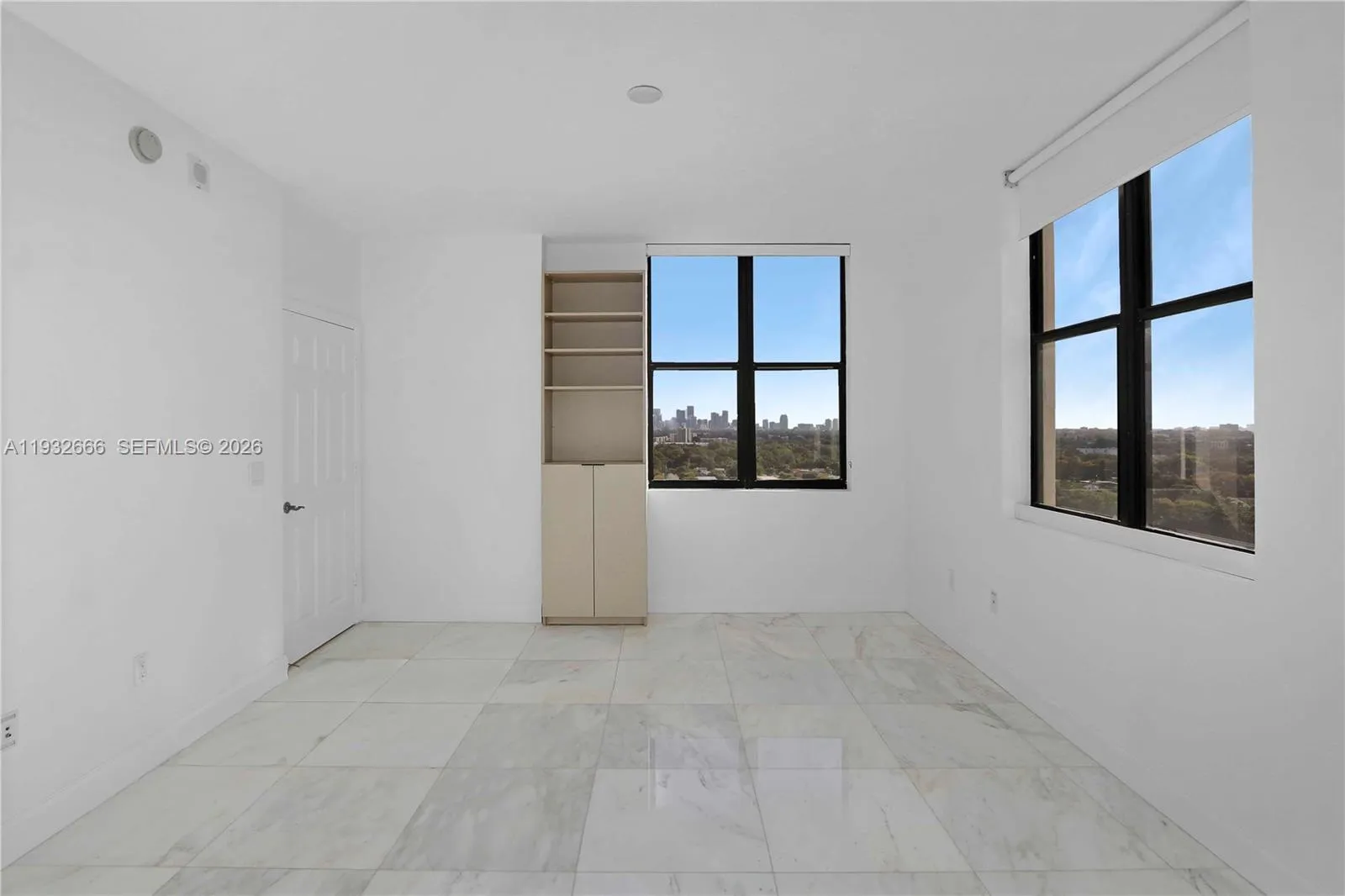 888 S Douglas Rd 1203, Coral Gables, Florida 33134, Coral Gables, Florida 33134, 2 Bedrooms Bedrooms, ,2 BathroomsBathrooms,Residential,For Sale,888 S Douglas Rd 1203, Coral Gables, Florida 33134,A11932666