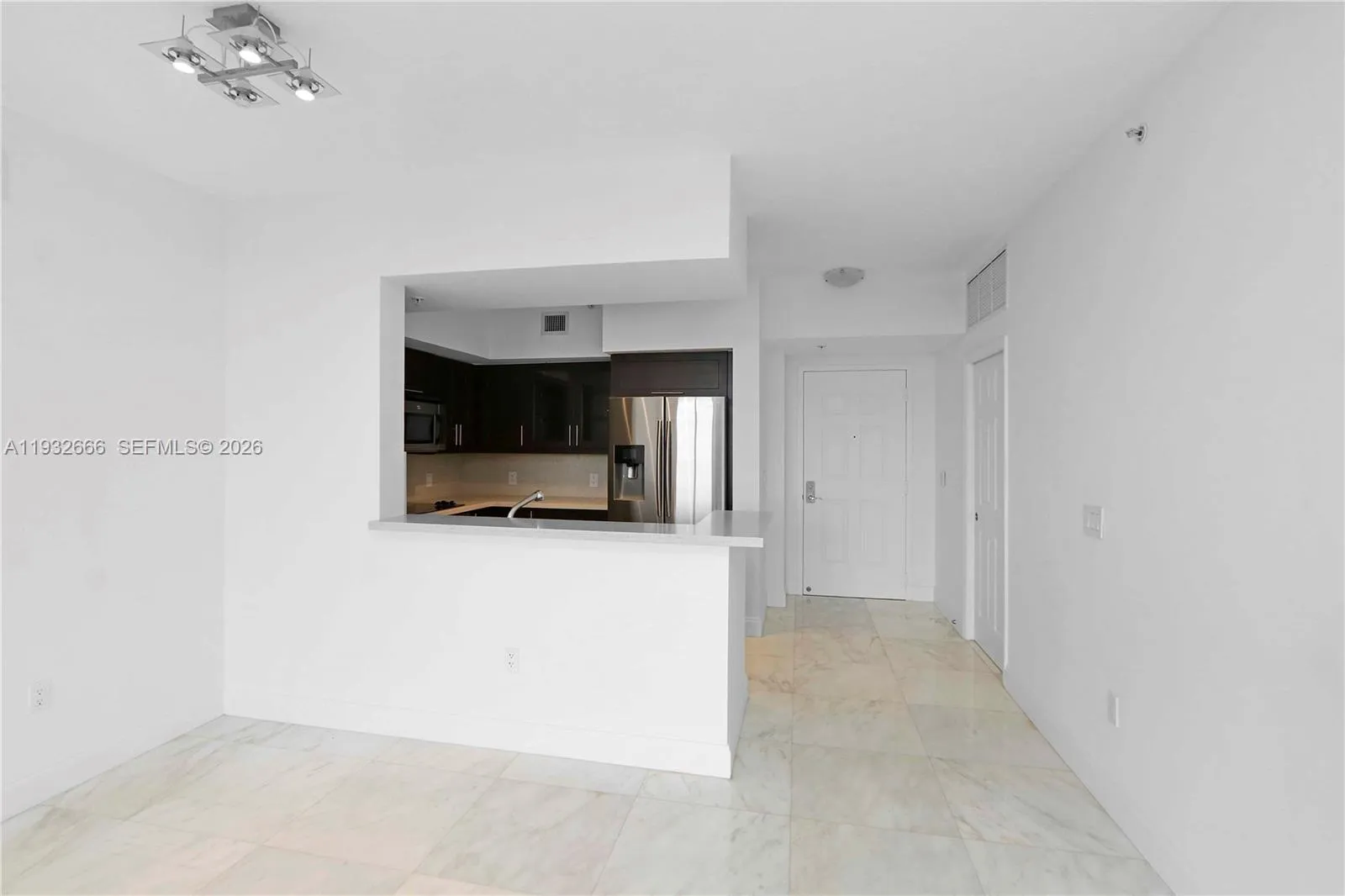 888 S Douglas Rd 1203, Coral Gables, Florida 33134, Coral Gables, Florida 33134, 2 Bedrooms Bedrooms, ,2 BathroomsBathrooms,Residential,For Sale,888 S Douglas Rd 1203, Coral Gables, Florida 33134,A11932666