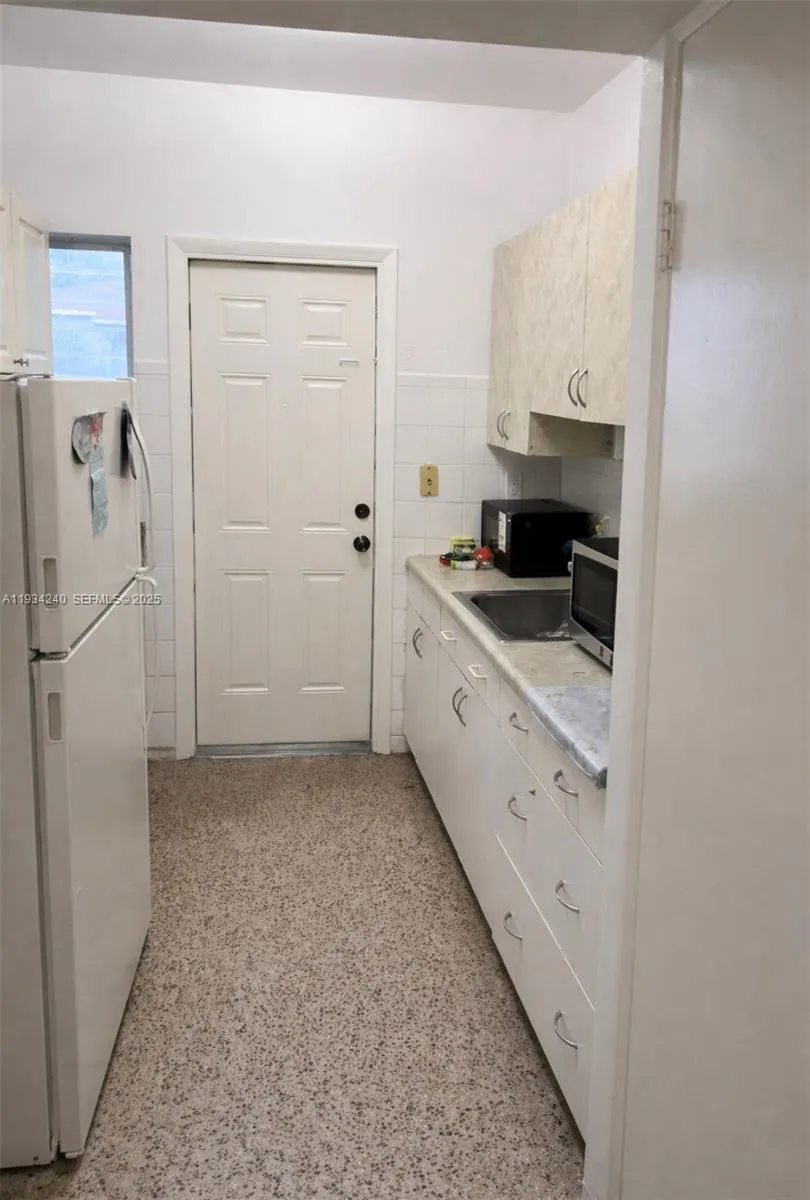 3080 Sw 1st St, Miami, Florida 33135, Miami, Florida 33135, ,Residential Income,For Sale,3080 Sw 1st St, Miami, Florida 33135,A11934240