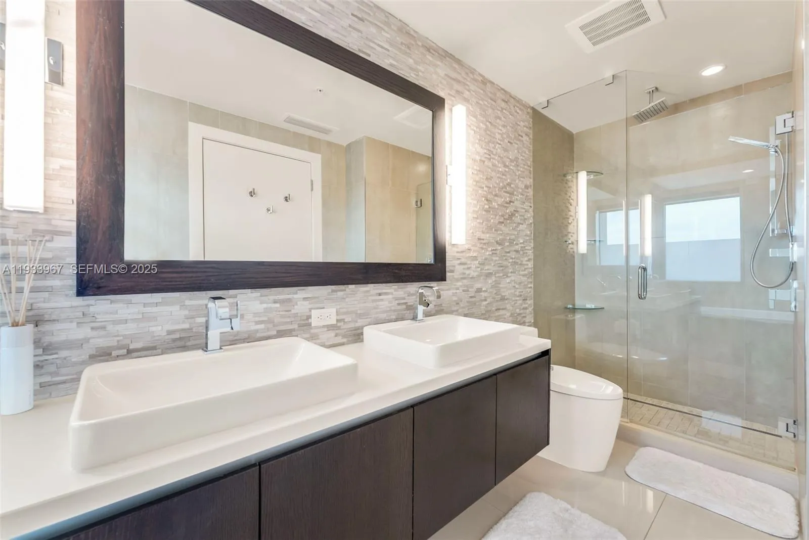 3030 N Ocean Blvd S101, Fort Lauderdale, Florida 3, Fort Lauderdale, Florida 33308, 3 Bedrooms Bedrooms, ,3 BathroomsBathrooms,Residential,For Sale,3030 N Ocean Blvd S101, Fort Lauderdale, Florida 3,A11933967