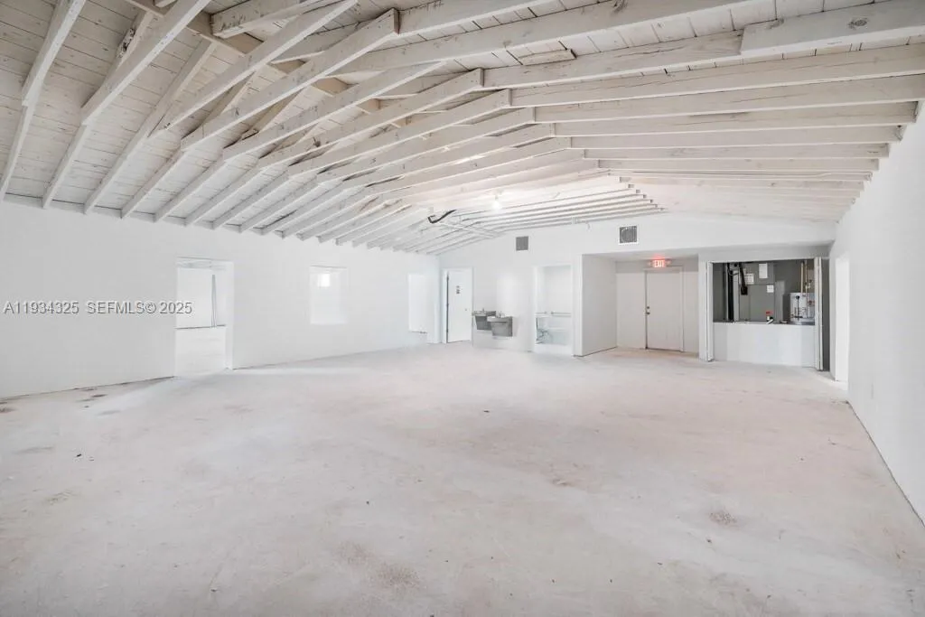 4749 Hollywood Blvd, Hollywood, Florida 33021, Hollywood, Florida 33021, ,Commercial Sale,For Sale,4749 Hollywood Blvd, Hollywood, Florida 33021,A11934325