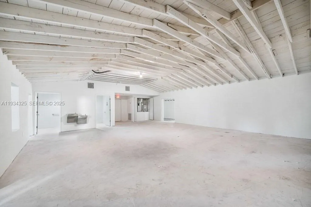 4749 Hollywood Blvd, Hollywood, Florida 33021, Hollywood, Florida 33021, ,Commercial Sale,For Sale,4749 Hollywood Blvd, Hollywood, Florida 33021,A11934325