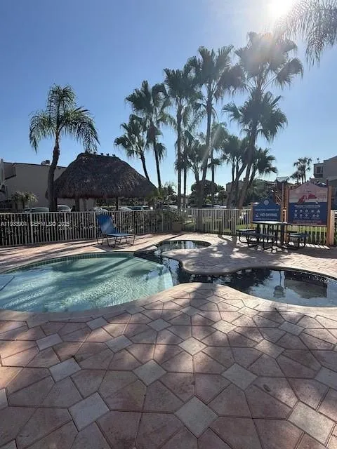 8670 Nw 6th Ln 4-210, Miami, Florida 33126, Miami, Florida 33126, 2 Bedrooms Bedrooms, ,2 BathroomsBathrooms,Residential,For Sale,8670 Nw 6th Ln 4-210, Miami, Florida 33126,A11933904