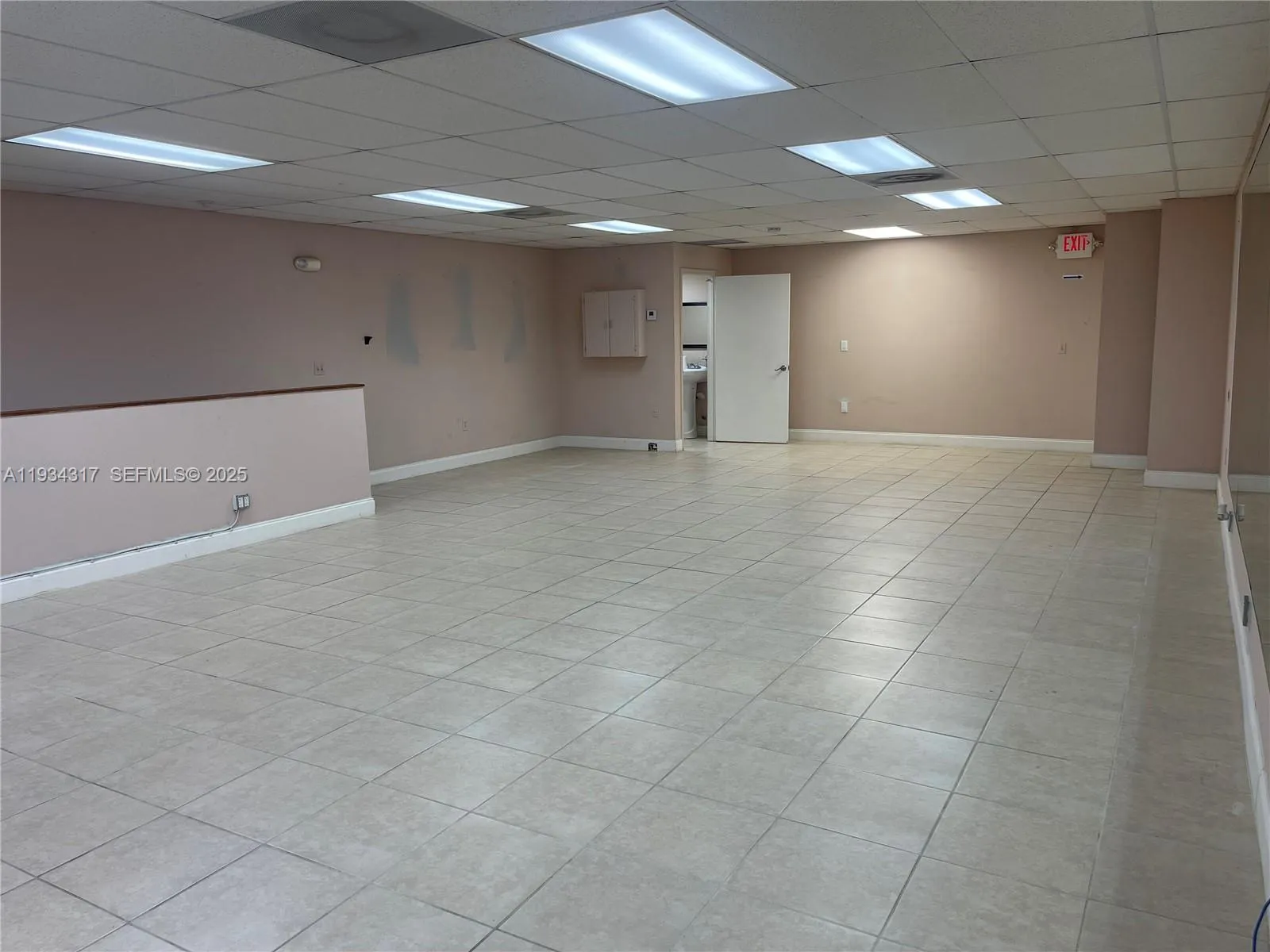 10393 Sw 186th St 1h, Cutler Bay, Florida 33157, Cutler Bay, Florida 33157, ,Commercial Sale,For Sale,10393 Sw 186th St 1h, Cutler Bay, Florida 33157,A11934317