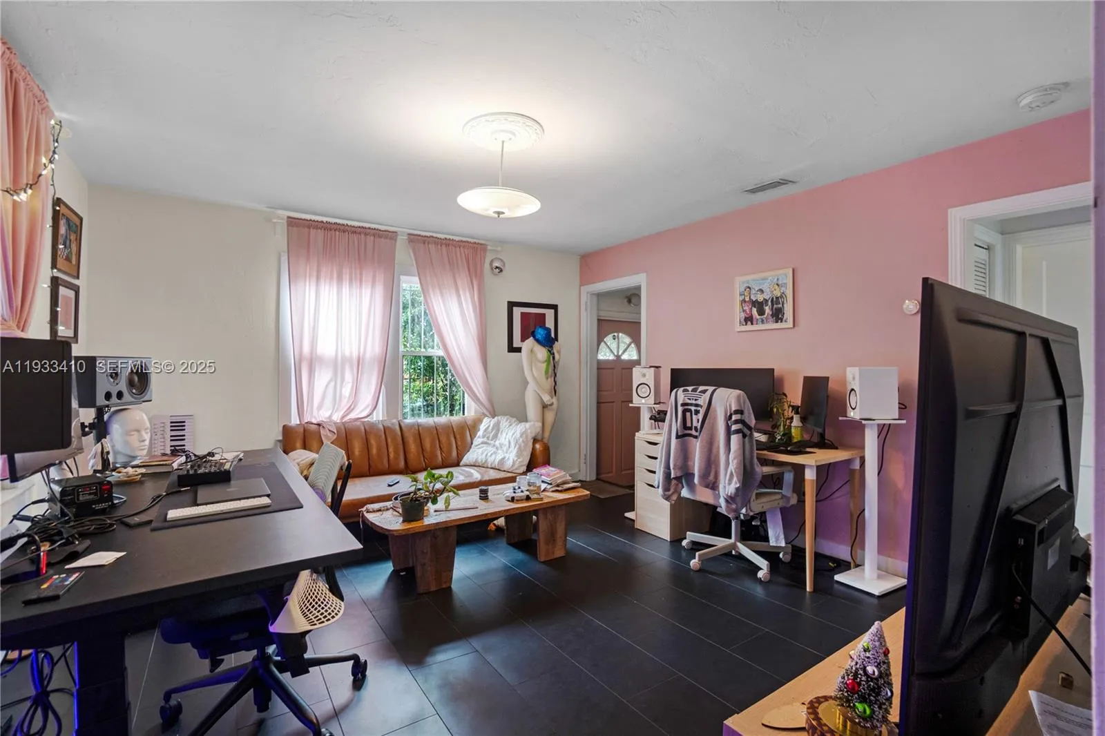 9210 Nw 4th Ave, Miami, Florida 33150, Miami, Florida 33150, ,Residential Income,For Sale,9210 Nw 4th Ave, Miami, Florida 33150,A11933410