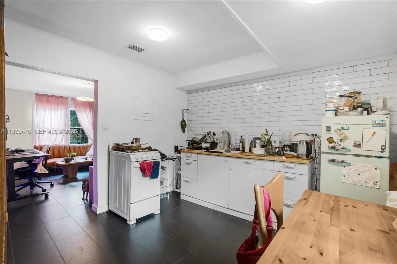 9210 Nw 4th Ave, Miami, Florida 33150, Miami, Florida 33150, ,Residential Income,For Sale,9210 Nw 4th Ave, Miami, Florida 33150,A11933410