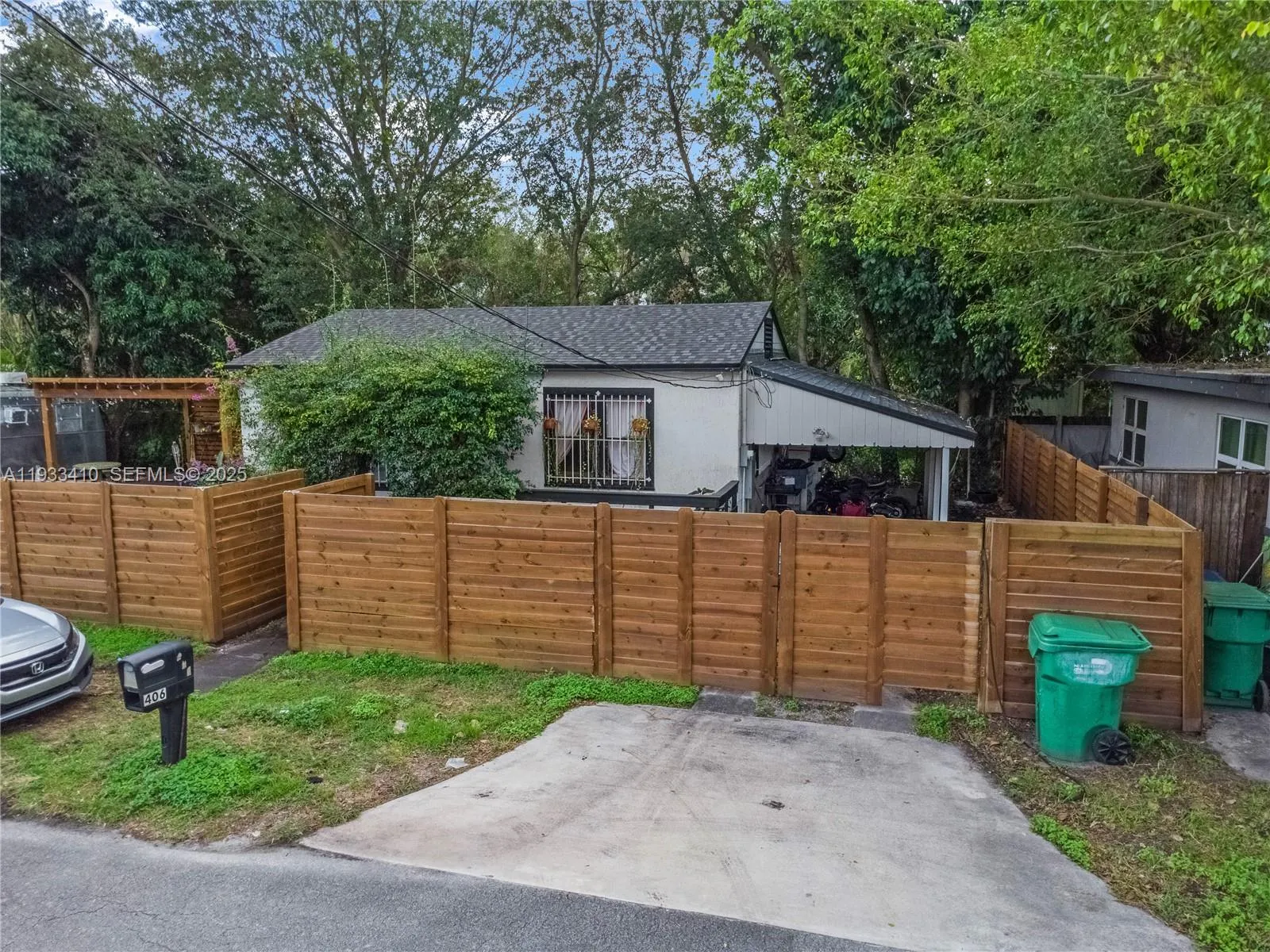 9210 Nw 4th Ave, Miami, Florida 33150, Miami, Florida 33150, ,Residential Income,For Sale,9210 Nw 4th Ave, Miami, Florida 33150,A11933410