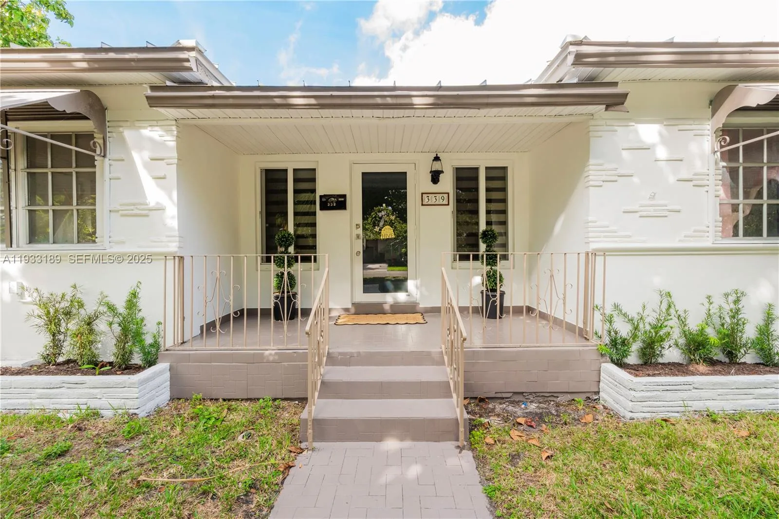 339 Falcon Ave, Miami Springs, Florida 33166, Miami Springs, Florida 33166, 3 Bedrooms Bedrooms, ,2 BathroomsBathrooms,Residential,For Sale,339 Falcon Ave, Miami Springs, Florida 33166,A11933189