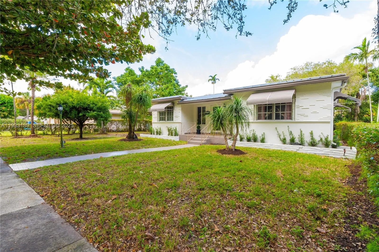 339 Falcon Ave, Miami Springs, Florida 33166, Miami Springs, Florida 33166, 3 Bedrooms Bedrooms, ,2 BathroomsBathrooms,Residential,For Sale,339 Falcon Ave, Miami Springs, Florida 33166,A11933189