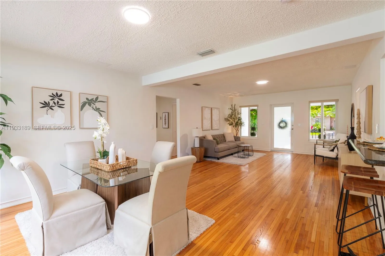 339 Falcon Ave, Miami Springs, Florida 33166, Miami Springs, Florida 33166, 3 Bedrooms Bedrooms, ,2 BathroomsBathrooms,Residential,For Sale,339 Falcon Ave, Miami Springs, Florida 33166,A11933189