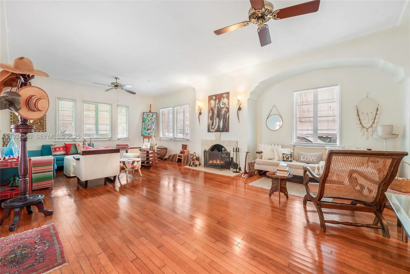 111 Salamanca Ave, Coral Gables, Florida 33134, Coral Gables, Florida 33134, ,Residential Income,For Sale,111 Salamanca Ave, Coral Gables, Florida 33134,A11934340