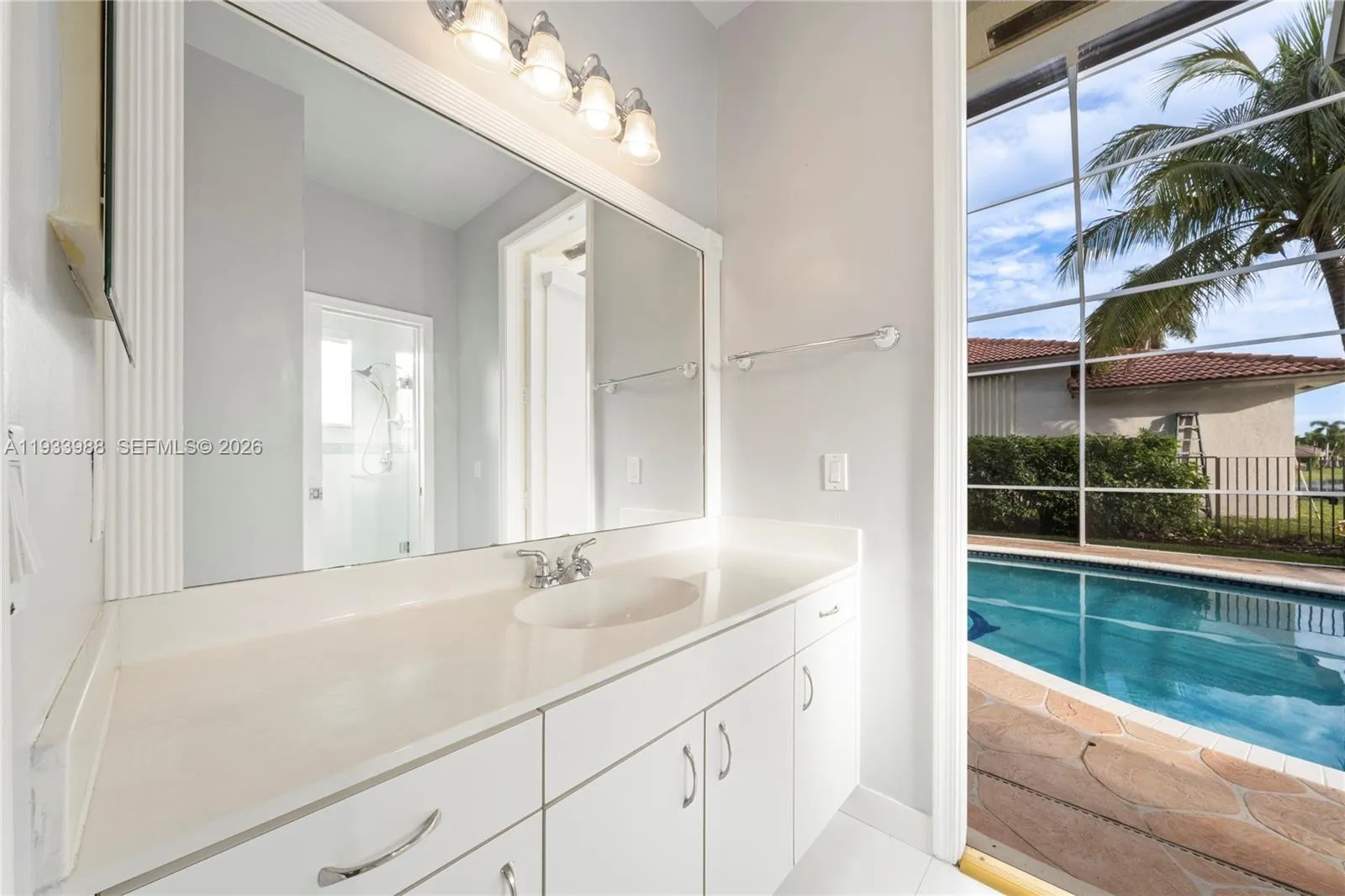 2893 Oakbrook Dr, Weston, Florida 33332, Weston, Florida 33332, 4 Bedrooms Bedrooms, ,3 BathroomsBathrooms,Residential,For Sale,2893 Oakbrook Dr, Weston, Florida 33332,A11933988