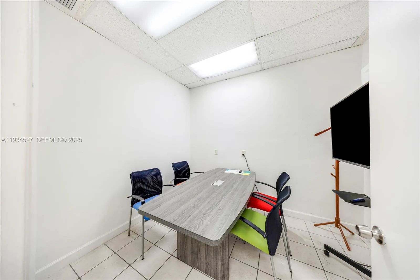 700 E 1st Ave, Hialeah, Florida 33010, Hialeah, Florida 33010, ,Commercial Lease,For Rent,700 E 1st Ave, Hialeah, Florida 33010,A11934527