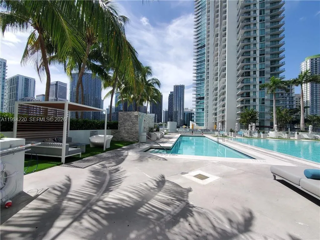 90 Sw 3rd St 2109, Miami, Florida 33130, Miami, Florida 33130, 1 Bedroom Bedrooms, ,1 BathroomBathrooms,Residential,For Sale,90 Sw 3rd St 2109, Miami, Florida 33130,A11934220