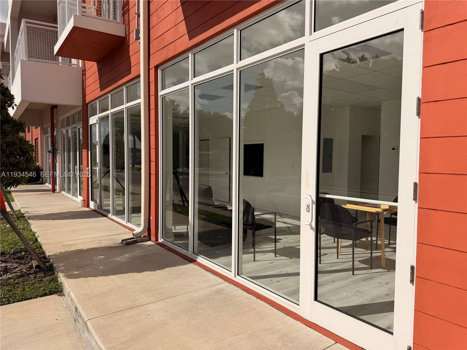 665 E 49 St, Hialeah, Florida 33013, Hialeah, Florida 33013, ,Business Opportunity,For Sale,665 E 49 St, Hialeah, Florida 33013,A11934546