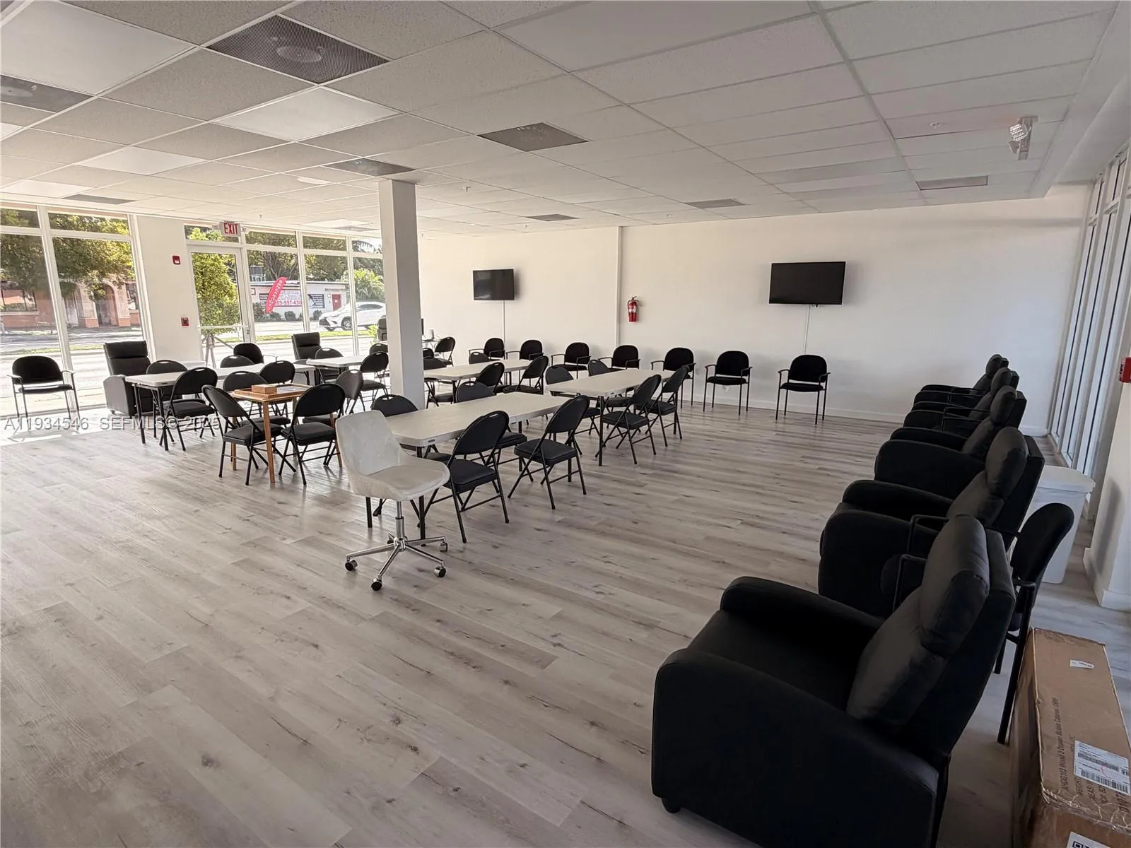 665 E 49 St, Hialeah, Florida 33013, Hialeah, Florida 33013, ,Business Opportunity,For Sale,665 E 49 St, Hialeah, Florida 33013,A11934546