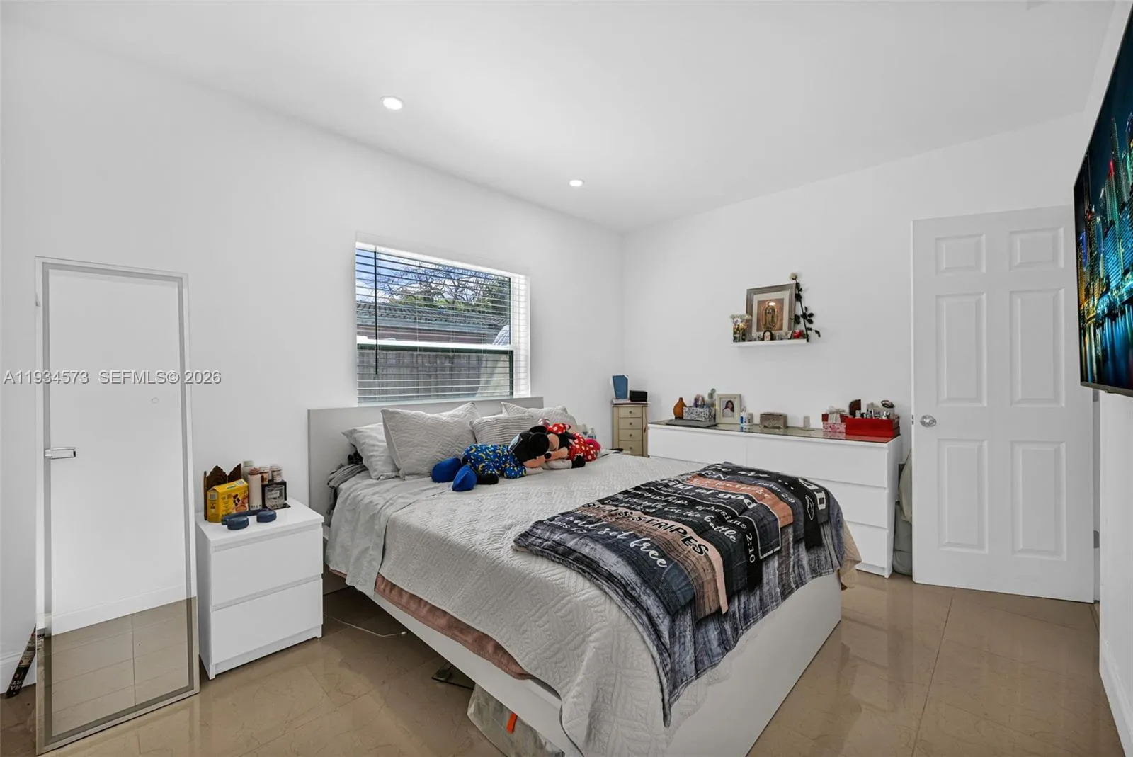 1323 Ne 182nd St, North Miami Beach, Florida 33162, North Miami Beach, Florida 33162, 3 Bedrooms Bedrooms, ,1 BathroomBathrooms,Residential,For Sale,1323 Ne 182nd St, North Miami Beach, Florida 33162,A11934573