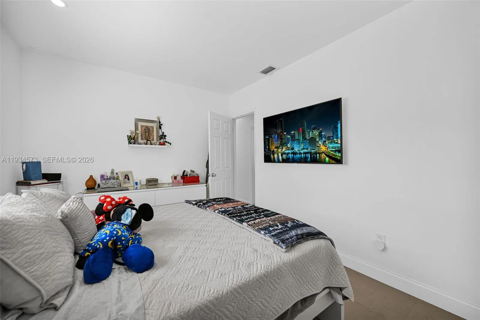 1323 Ne 182nd St, North Miami Beach, Florida 33162, North Miami Beach, Florida 33162, 3 Bedrooms Bedrooms, ,1 BathroomBathrooms,Residential,For Sale,1323 Ne 182nd St, North Miami Beach, Florida 33162,A11934573