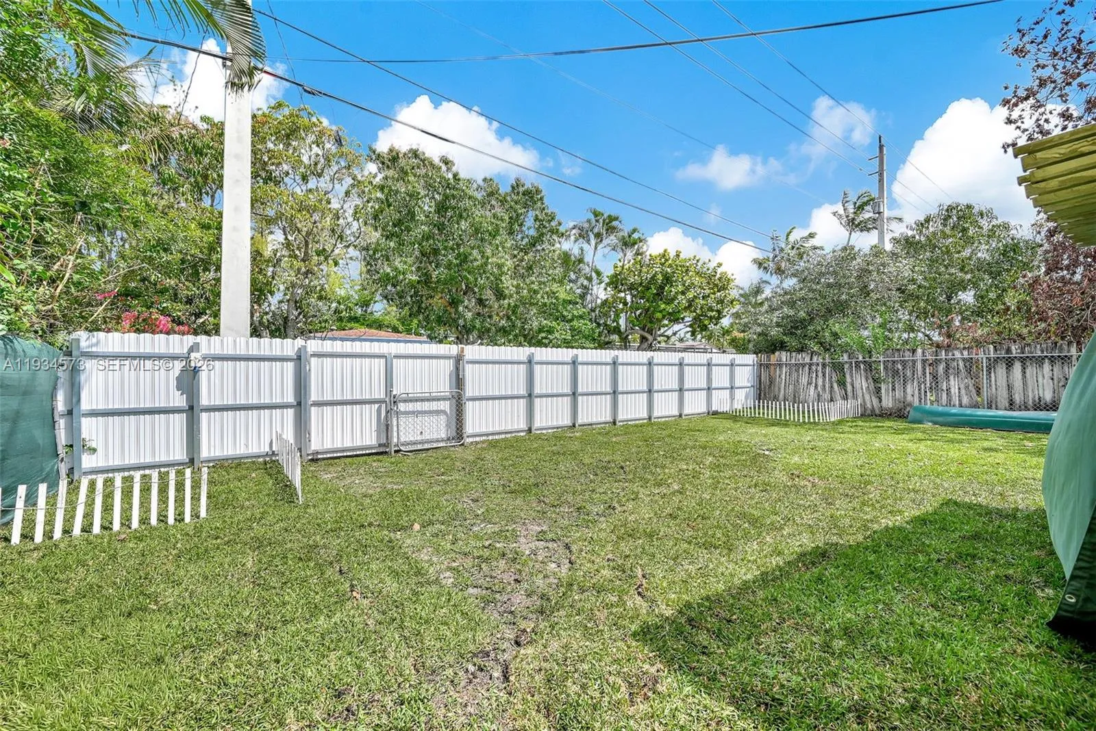 1323 Ne 182nd St, North Miami Beach, Florida 33162, North Miami Beach, Florida 33162, 3 Bedrooms Bedrooms, ,1 BathroomBathrooms,Residential,For Sale,1323 Ne 182nd St, North Miami Beach, Florida 33162,A11934573