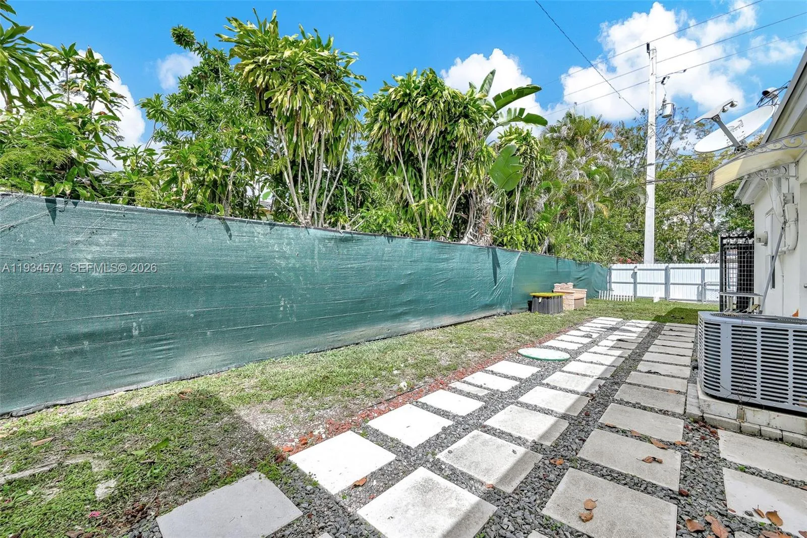 1323 Ne 182nd St, North Miami Beach, Florida 33162, North Miami Beach, Florida 33162, 3 Bedrooms Bedrooms, ,1 BathroomBathrooms,Residential,For Sale,1323 Ne 182nd St, North Miami Beach, Florida 33162,A11934573