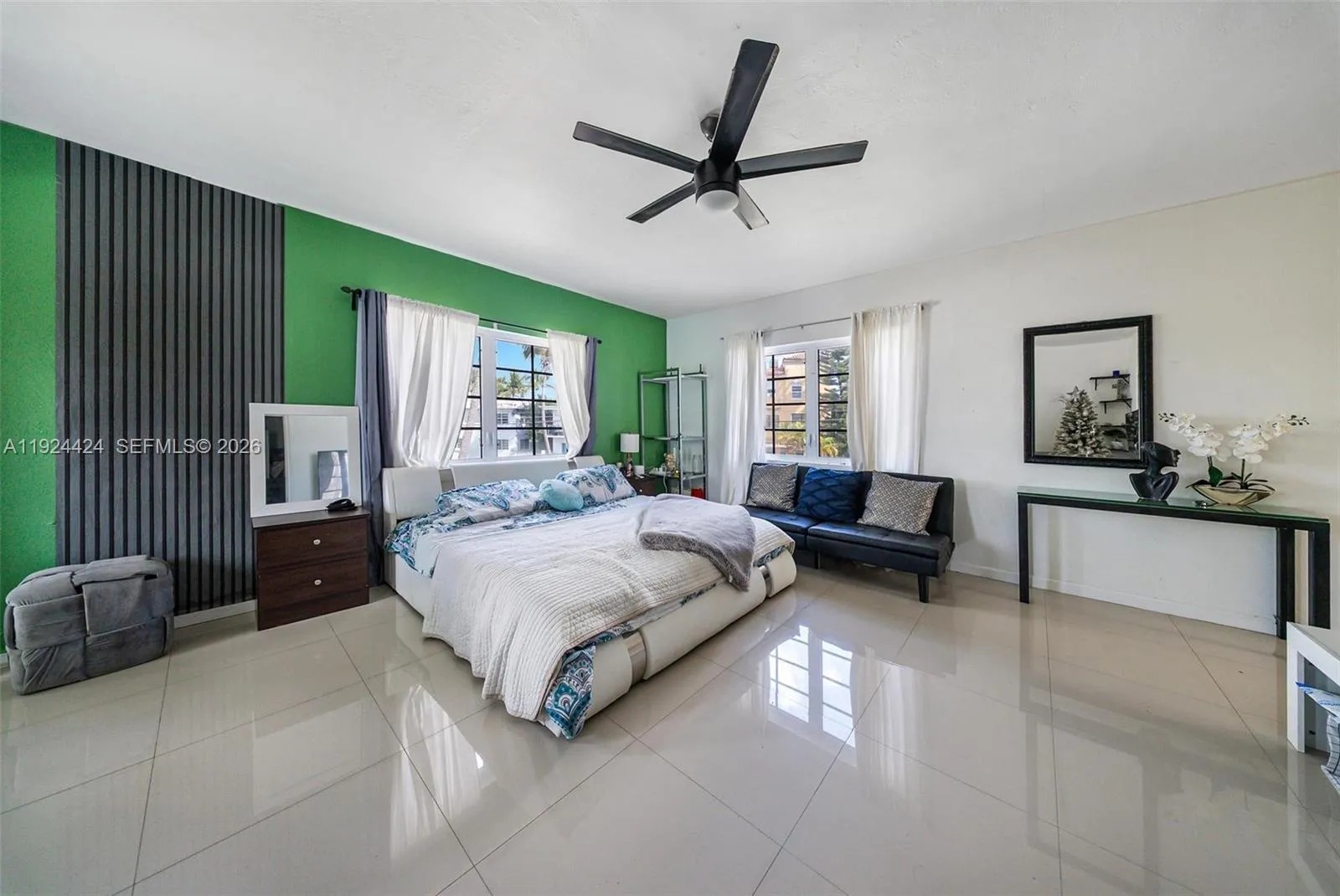 7124 Bay Dr, Miami Beach, Florida 33141, Miami Beach, Florida 33141, ,Commercial Sale,For Sale,7124 Bay Dr, Miami Beach, Florida 33141,A11924424