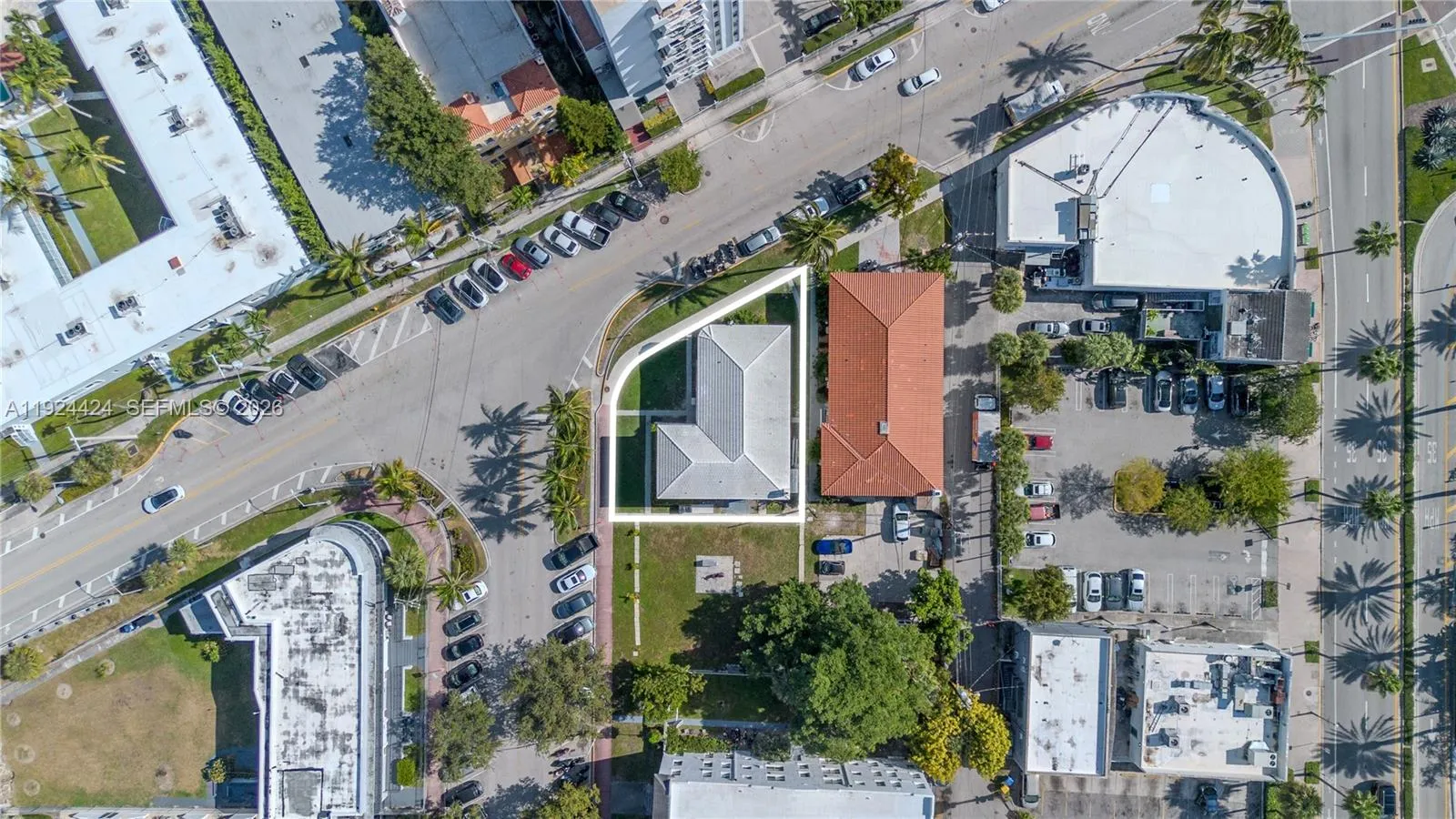 7124 Bay Dr, Miami Beach, Florida 33141, Miami Beach, Florida 33141, ,Commercial Sale,For Sale,7124 Bay Dr, Miami Beach, Florida 33141,A11924424