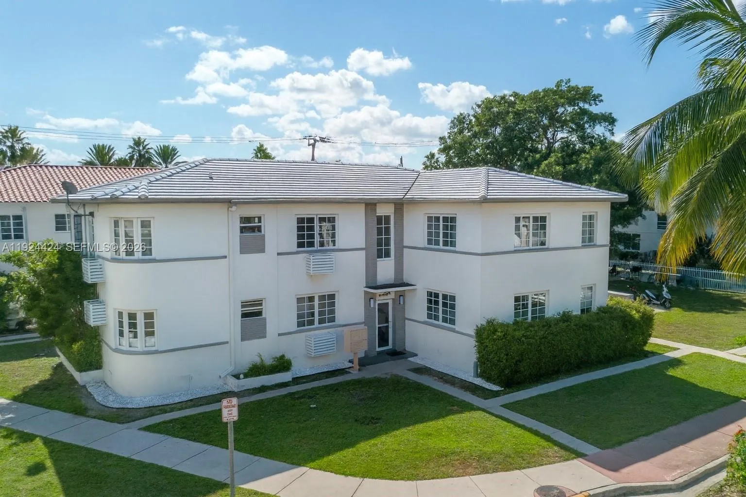 7124 Bay Dr, Miami Beach, Florida 33141, Miami Beach, Florida 33141, ,Commercial Sale,For Sale,7124 Bay Dr, Miami Beach, Florida 33141,A11924424
