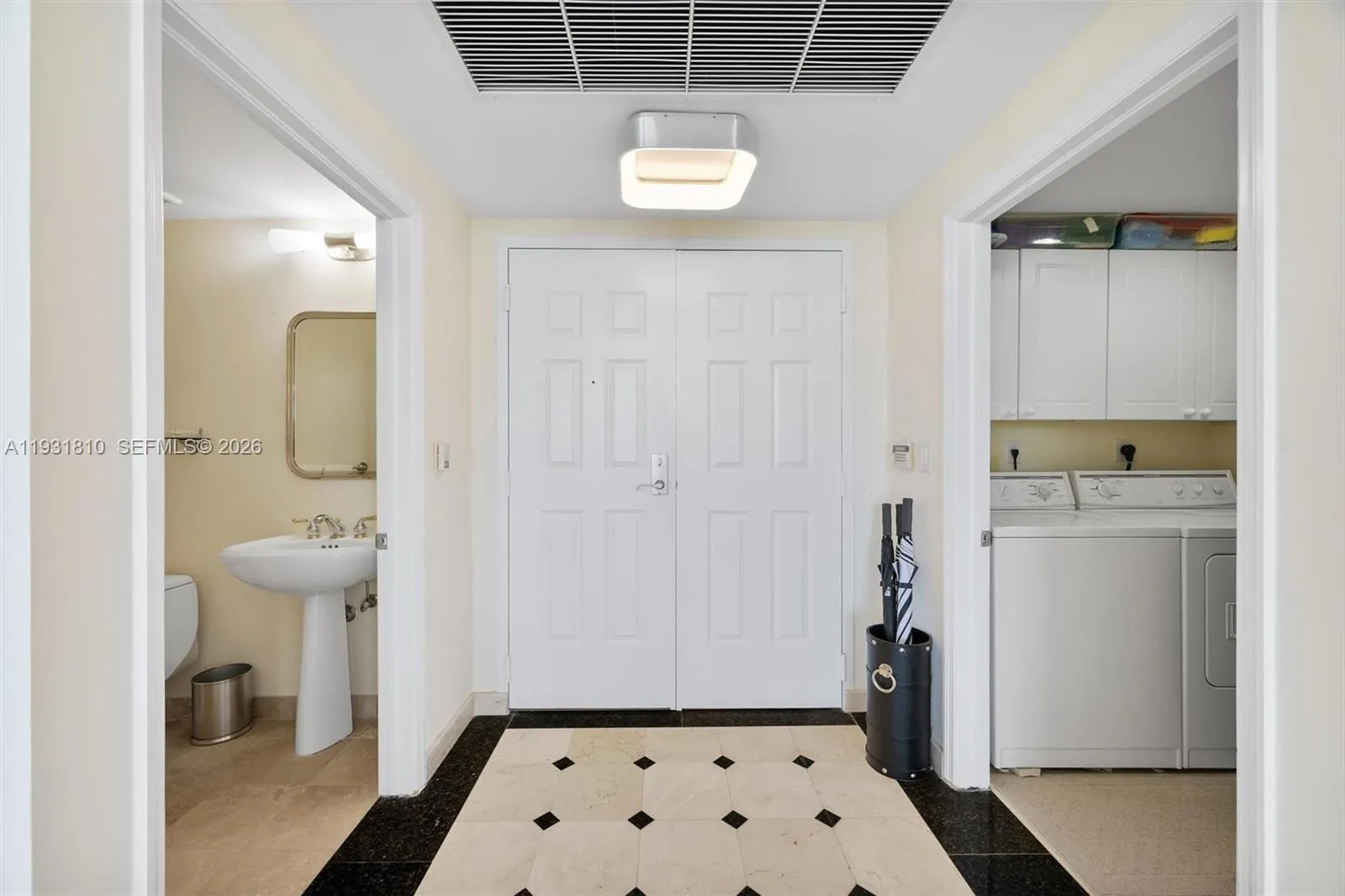 100 S Birch Rd 1504e, Fort Lauderdale, Florida 333, Fort Lauderdale, Florida 33316, 3 Bedrooms Bedrooms, ,2 BathroomsBathrooms,Residential,For Sale,100 S Birch Rd 1504e, Fort Lauderdale, Florida 333,A11931810