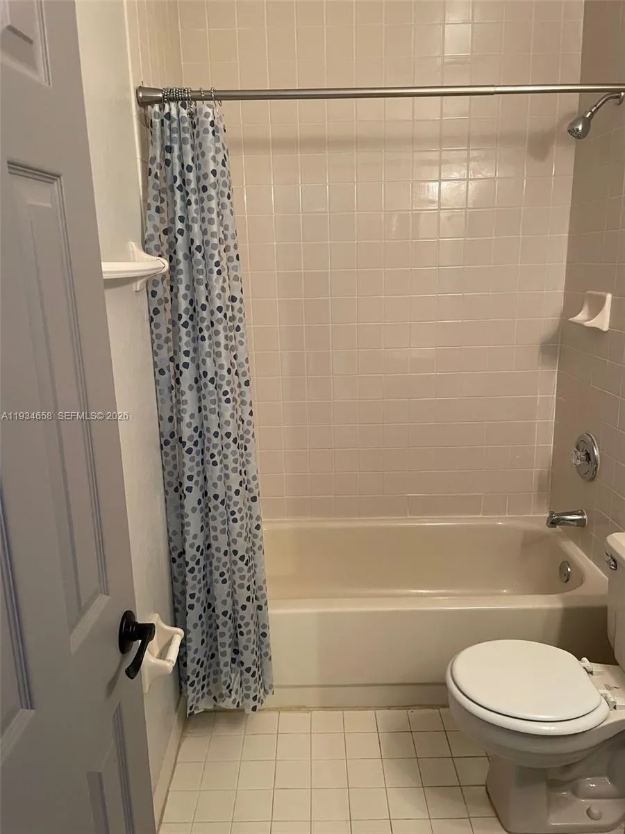 7762 W 34th Ln 18-202, Hialeah, Florida 33018, Hialeah, Florida 33018, 2 Bedrooms Bedrooms, ,2 BathroomsBathrooms,Residential,For Sale,7762 W 34th Ln 18-202, Hialeah, Florida 33018,A11934658