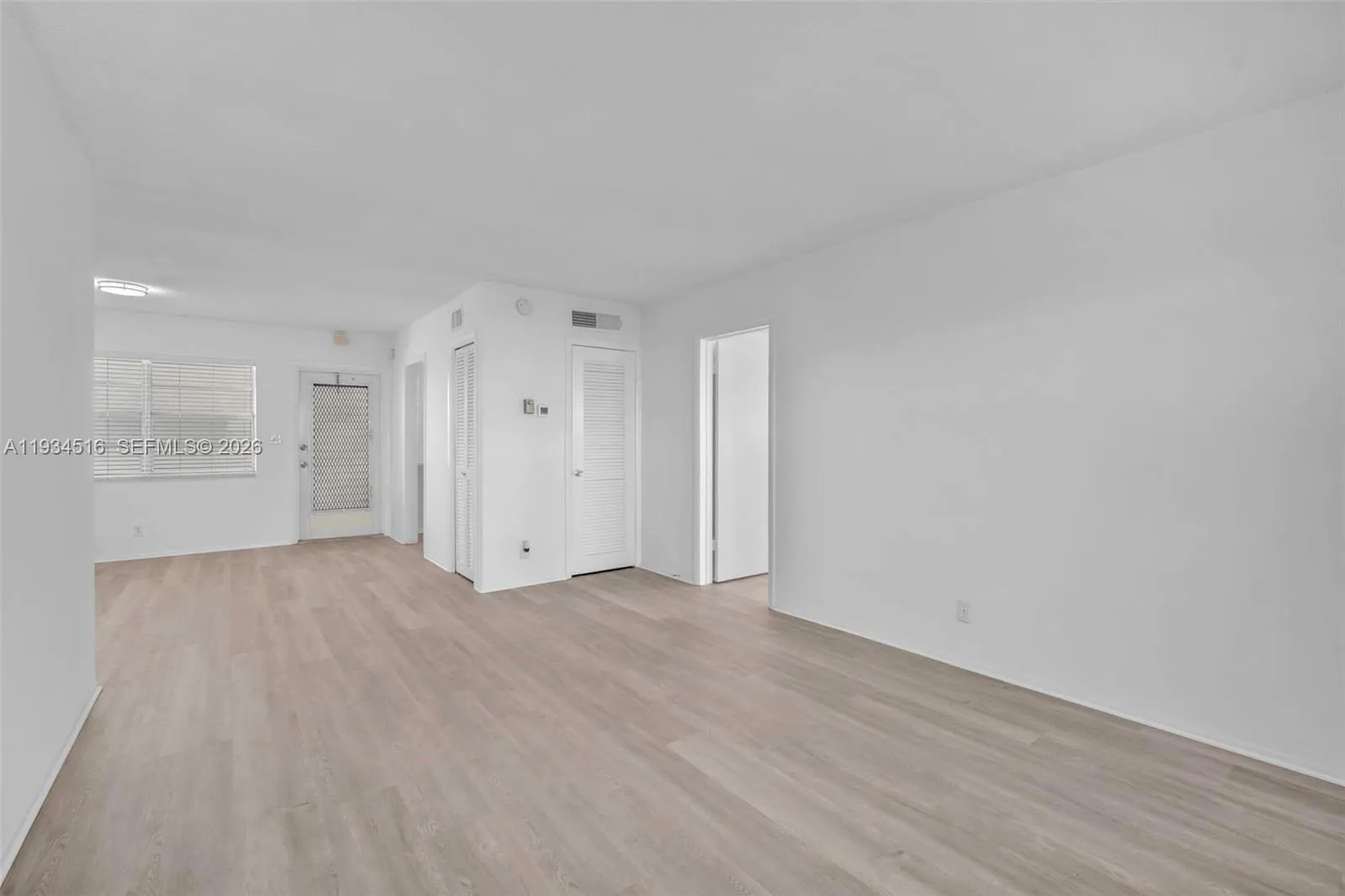 1280 Nw 43rd Ave 302, Lauderhill, Florida 33313, Lauderhill, Florida 33313, 2 Bedrooms Bedrooms, ,2 BathroomsBathrooms,Residential,For Sale,1280 Nw 43rd Ave 302, Lauderhill, Florida 33313,A11934516